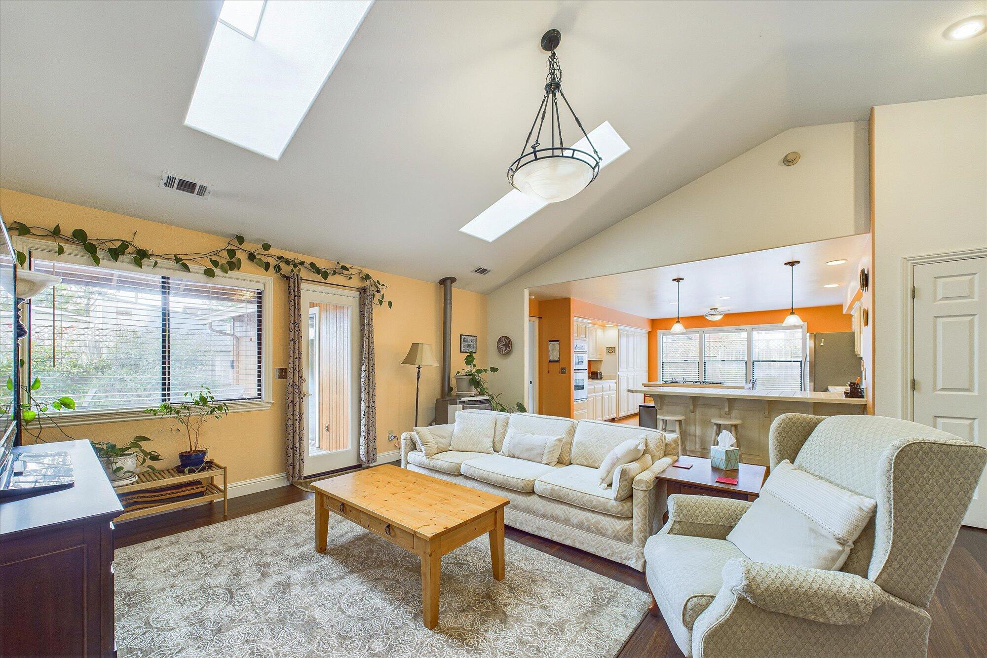 2010 Gwin Road, McKinleyville