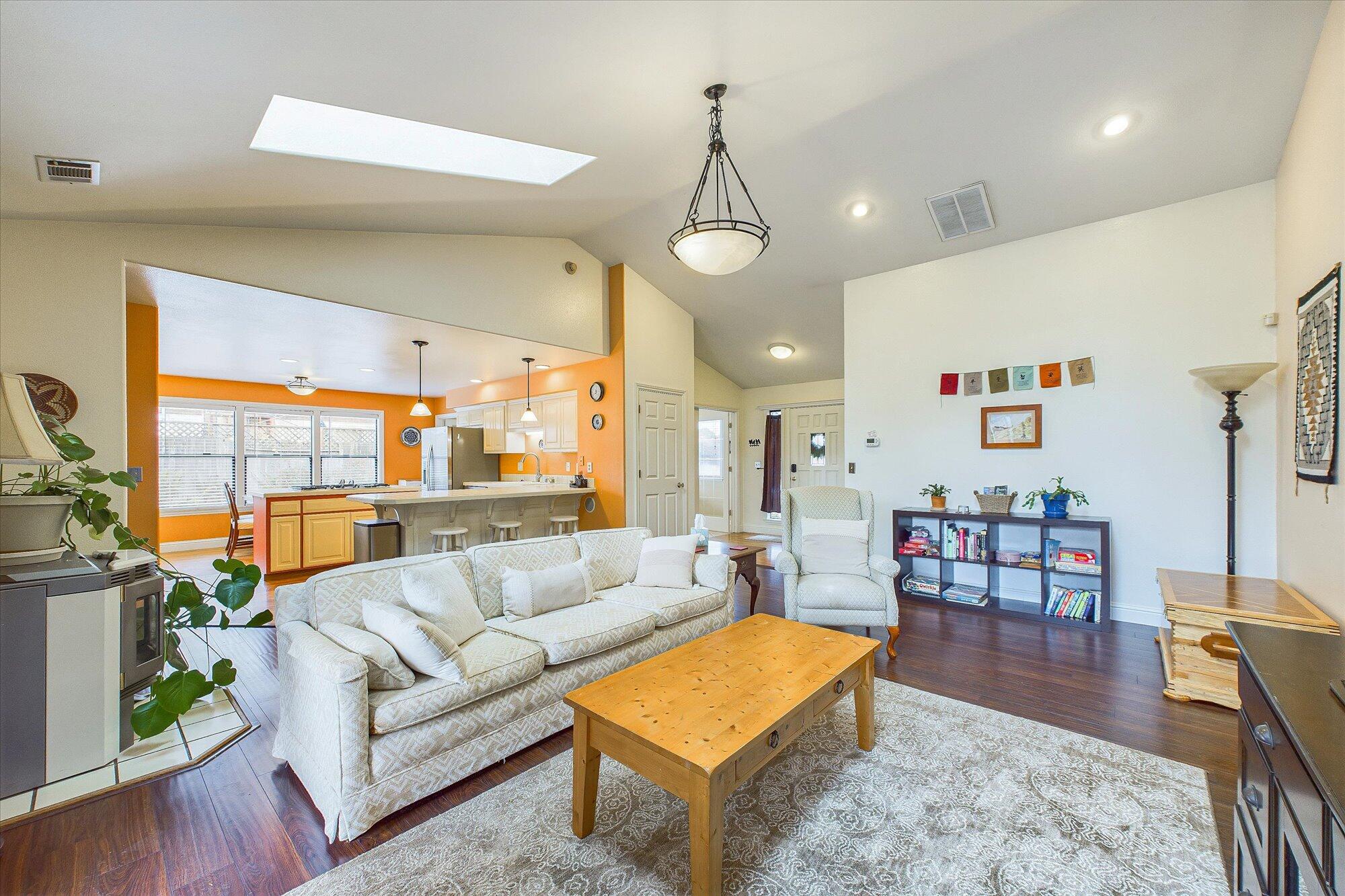 2010 Gwin Road, McKinleyville