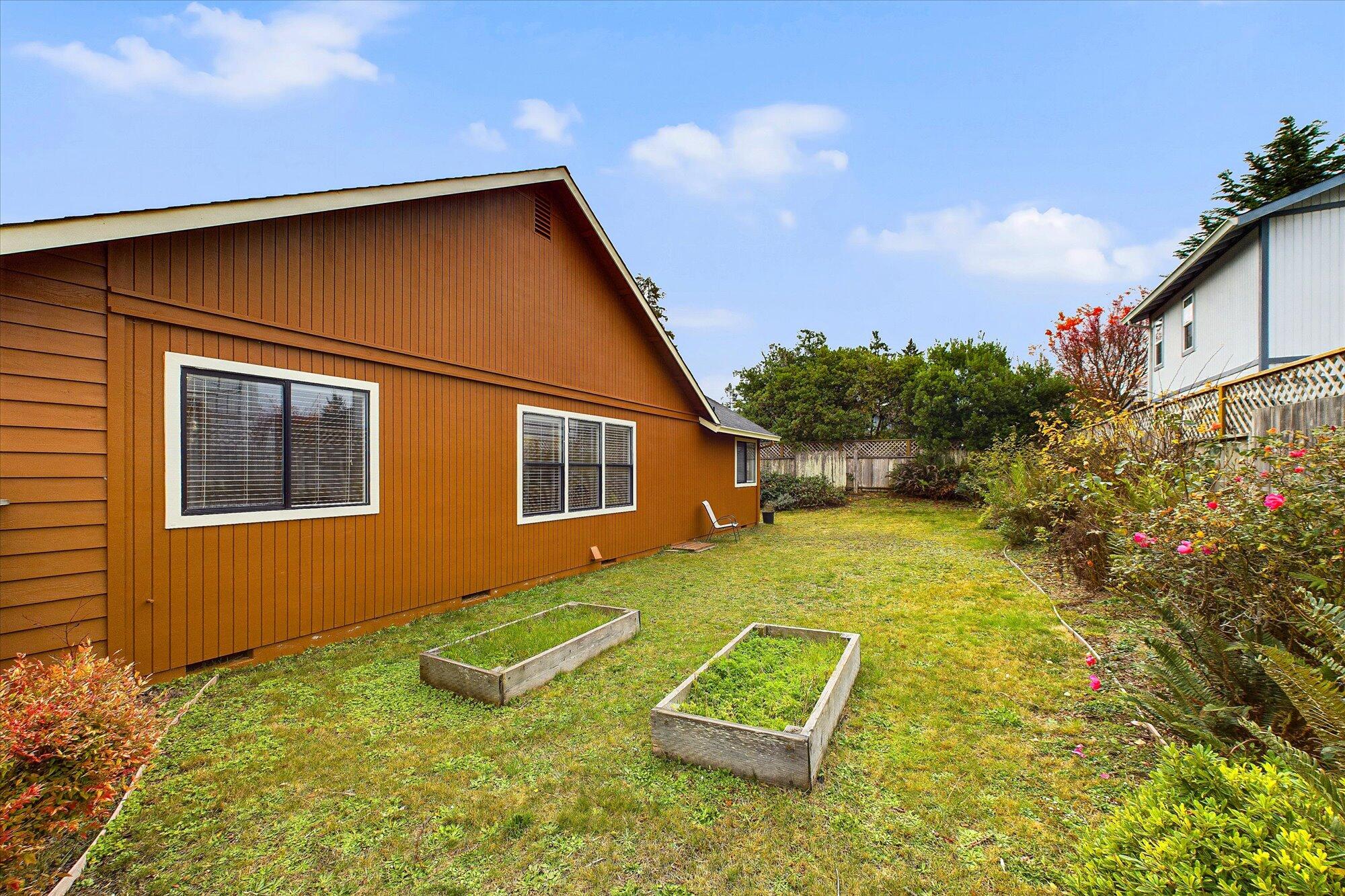 2010 Gwin Road, McKinleyville