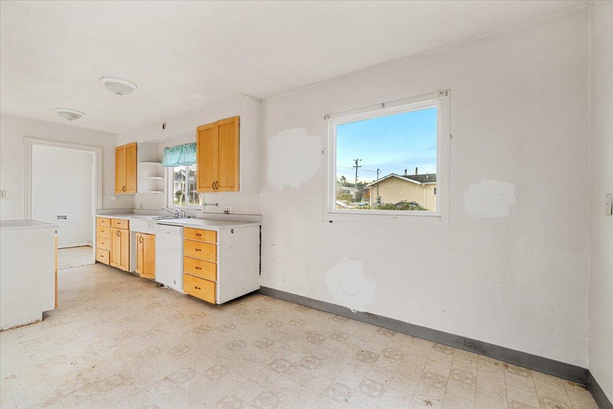3234 Albee Street