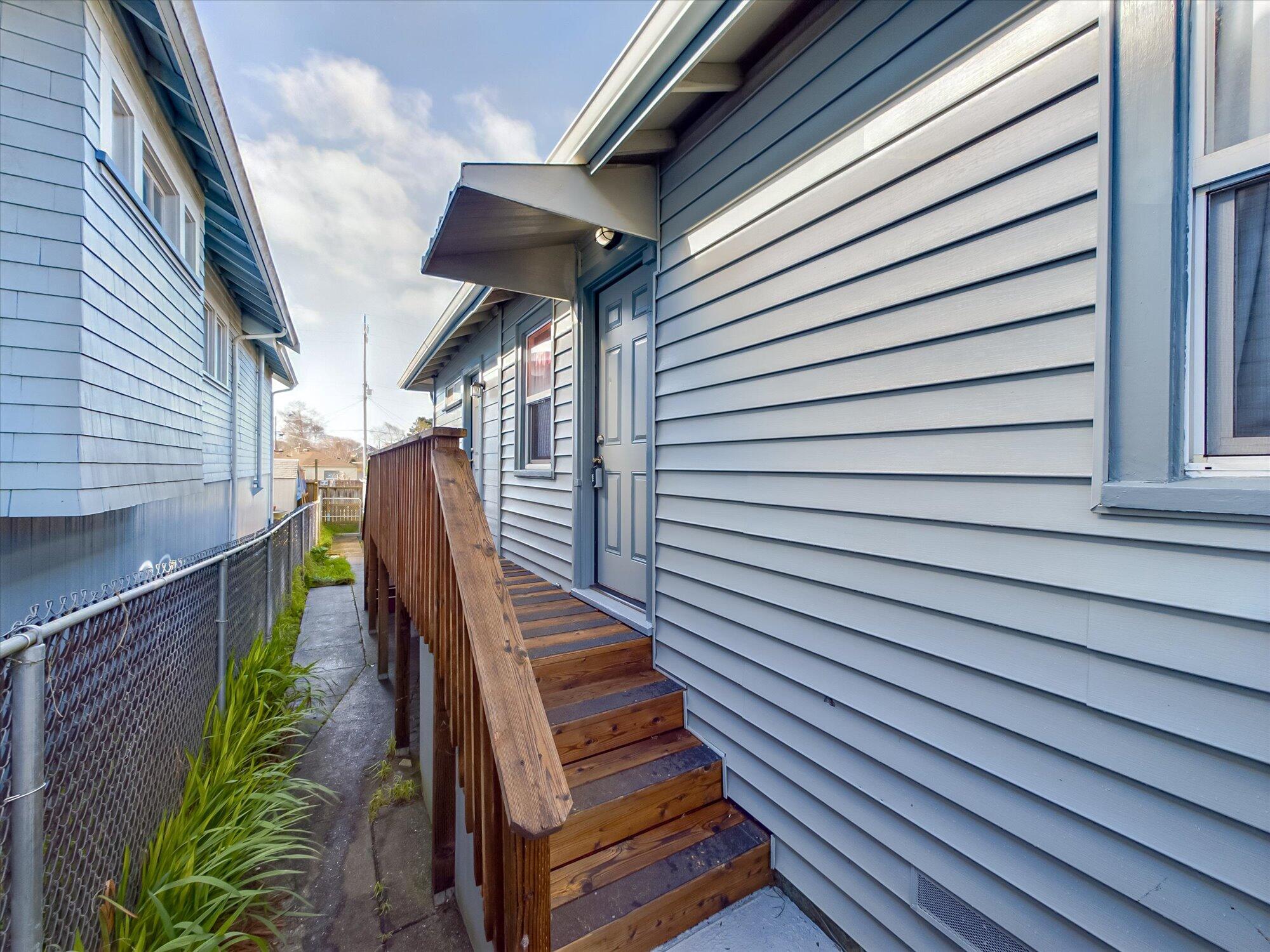 2306 Albee Street