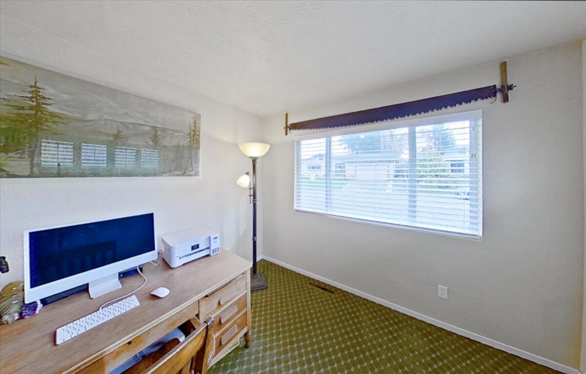 1146 Crestview Drive