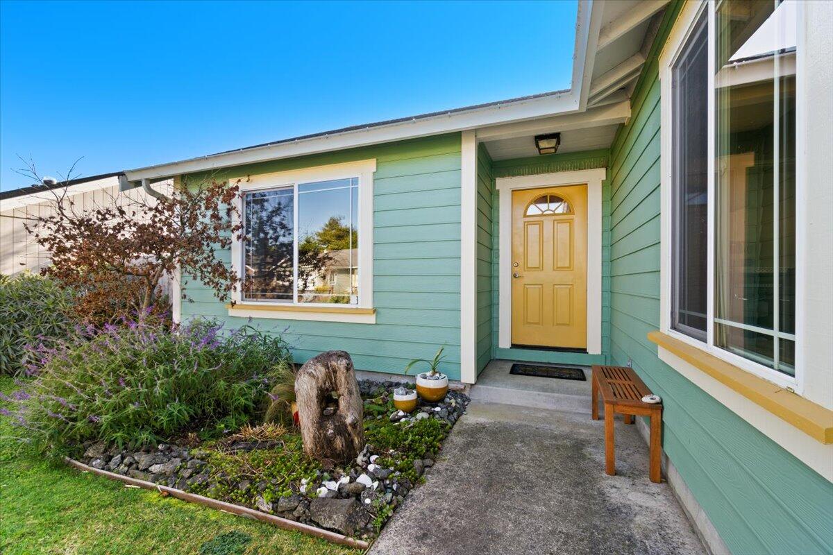 1686 Hideaway Court, McKinleyville