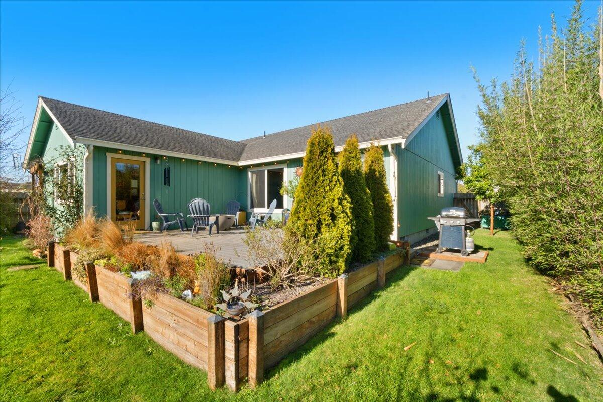 1686 Hideaway Court, McKinleyville
