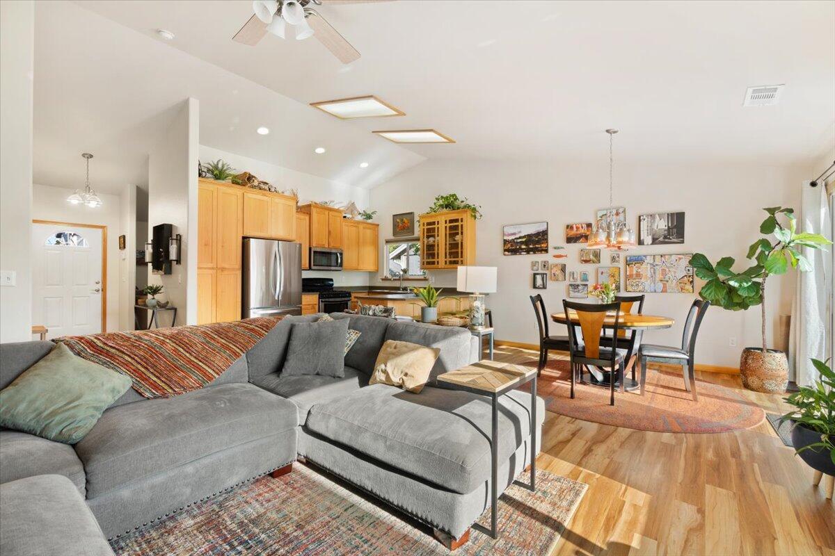 1686 Hideaway Court, McKinleyville