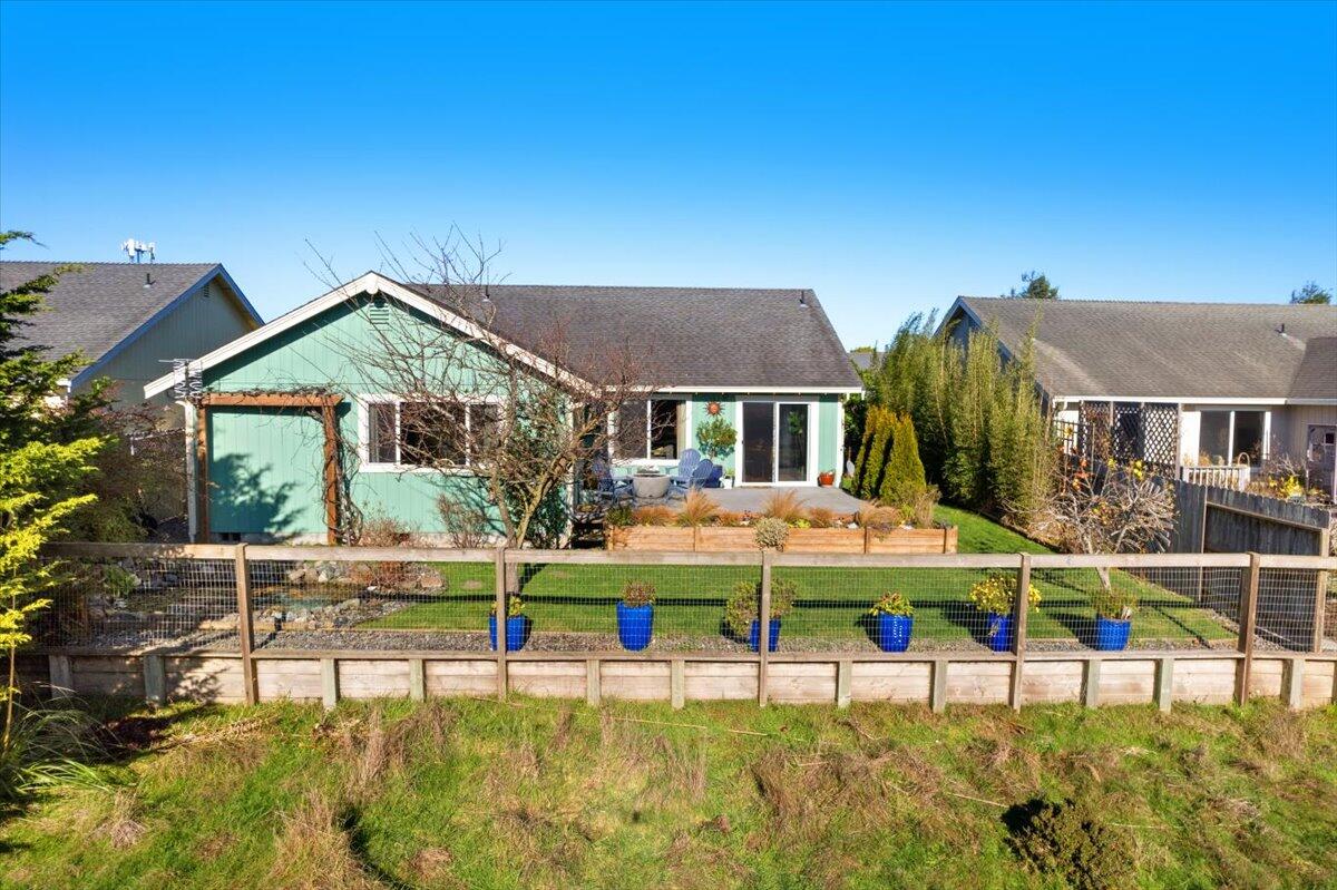 1686 Hideaway Court, McKinleyville