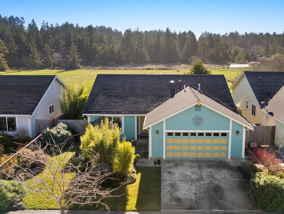 1686 Hideaway Court, McKinleyville