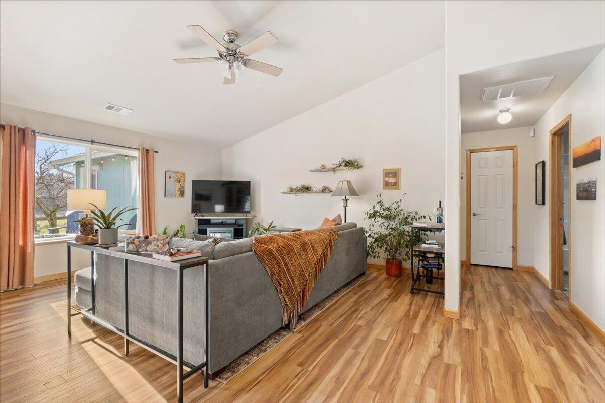 1686 Hideaway Court, McKinleyville
