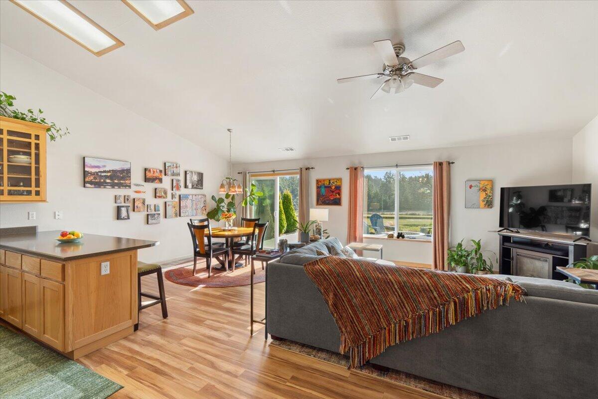 1686 Hideaway Court, McKinleyville