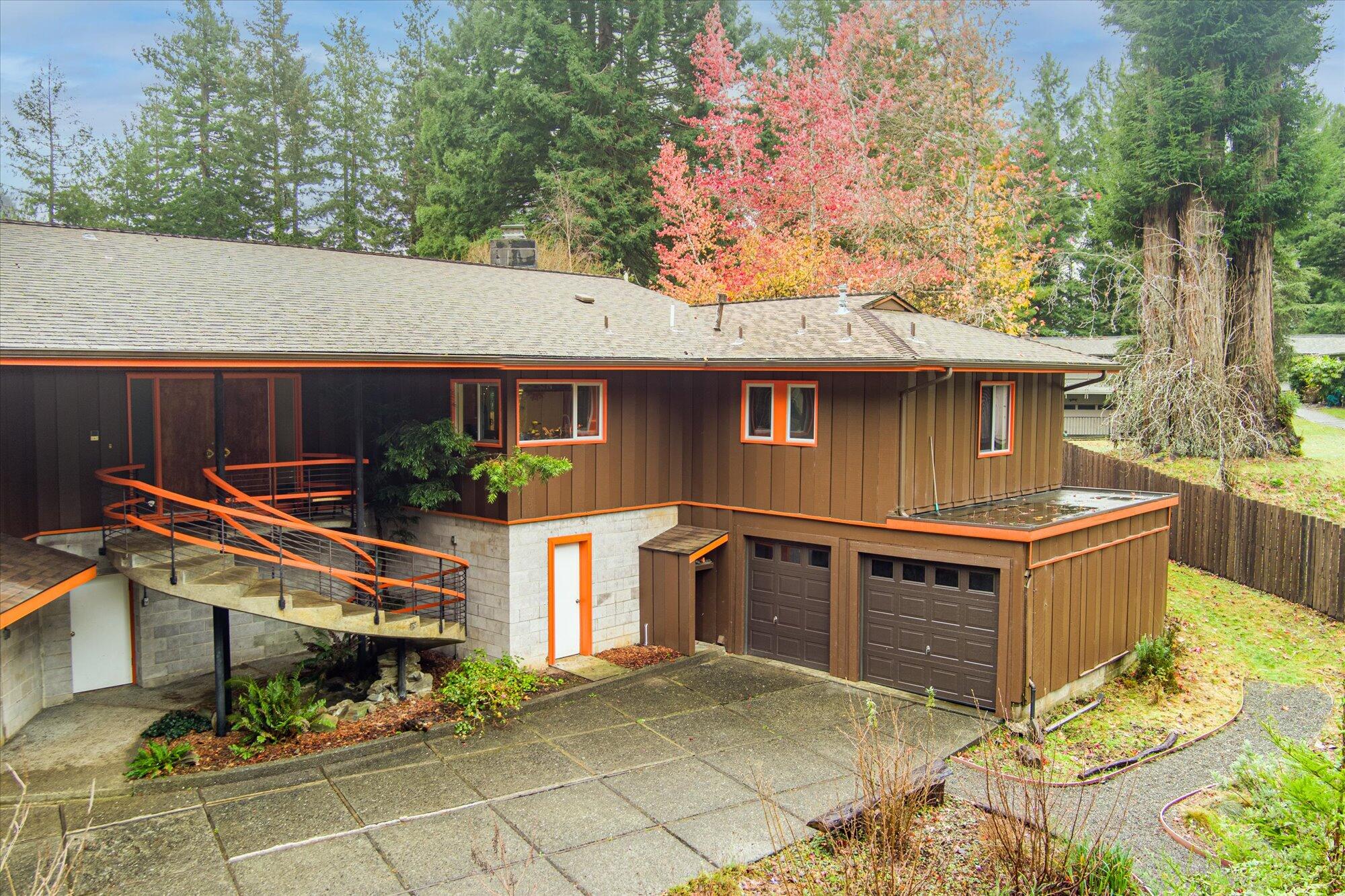 1648 Blake Court