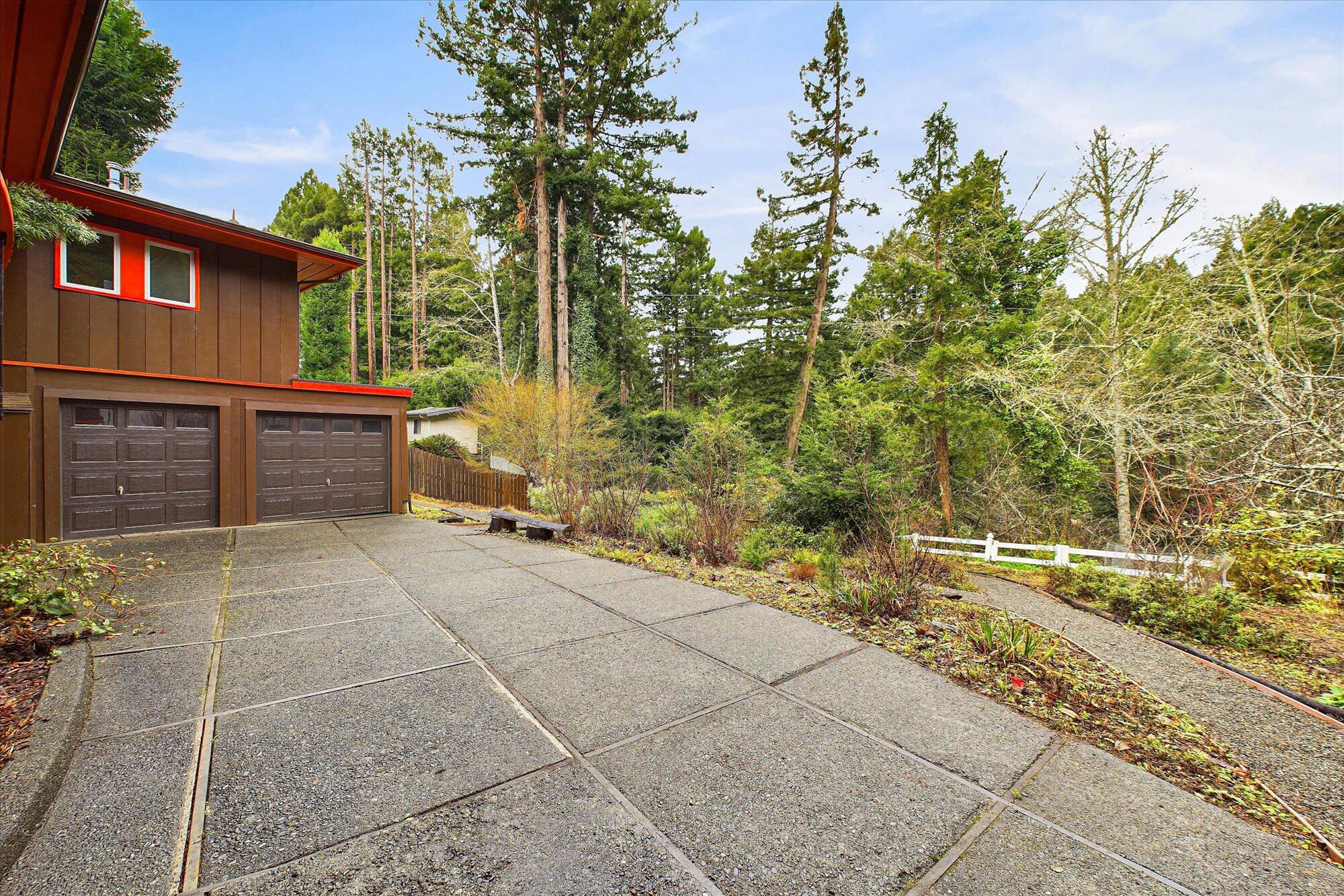 1648 Blake Court