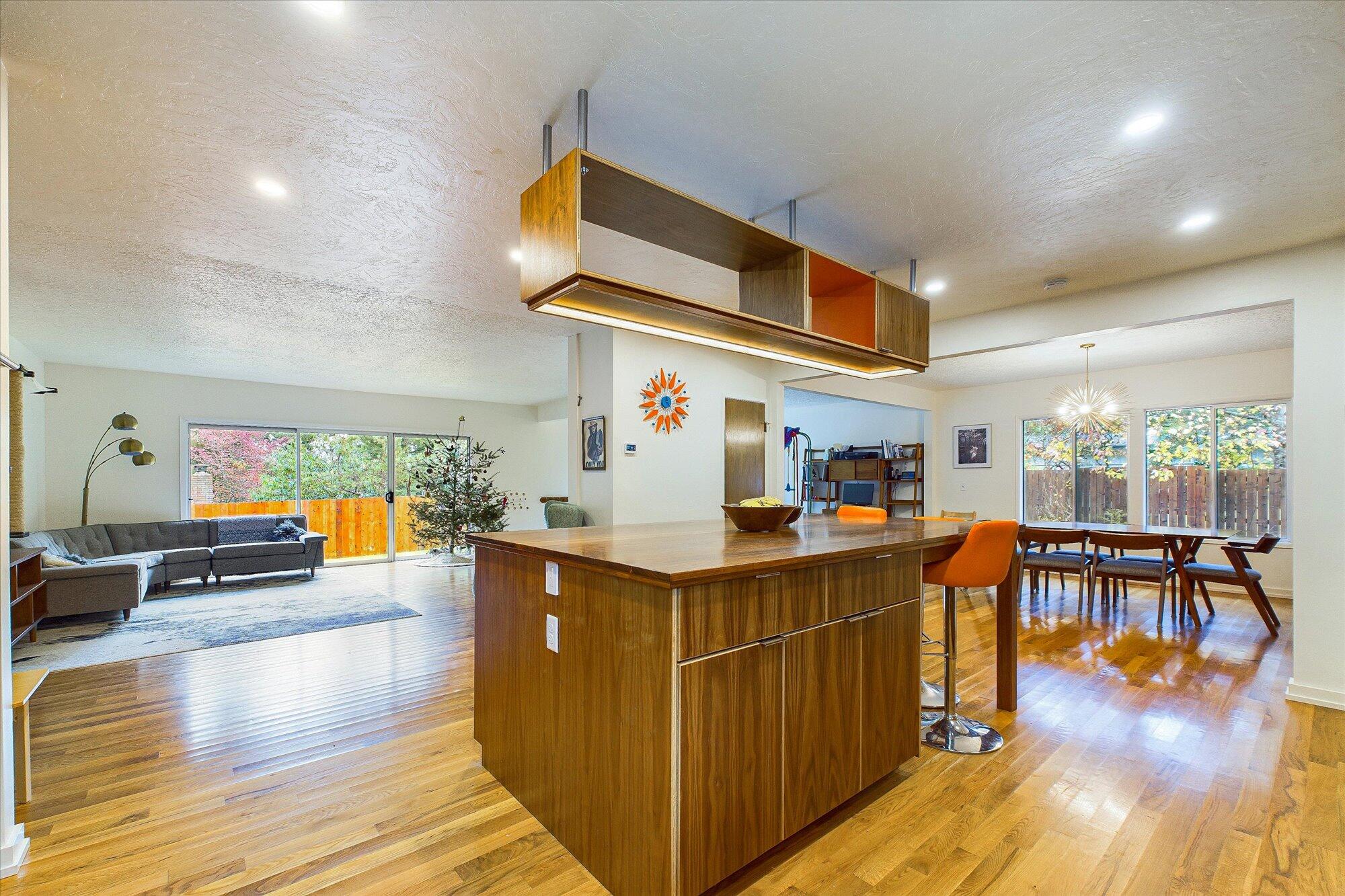 1648 Blake Court