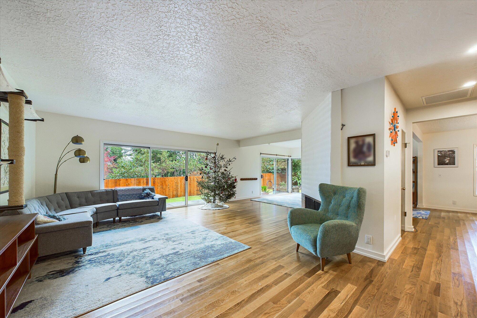 1648 Blake Court