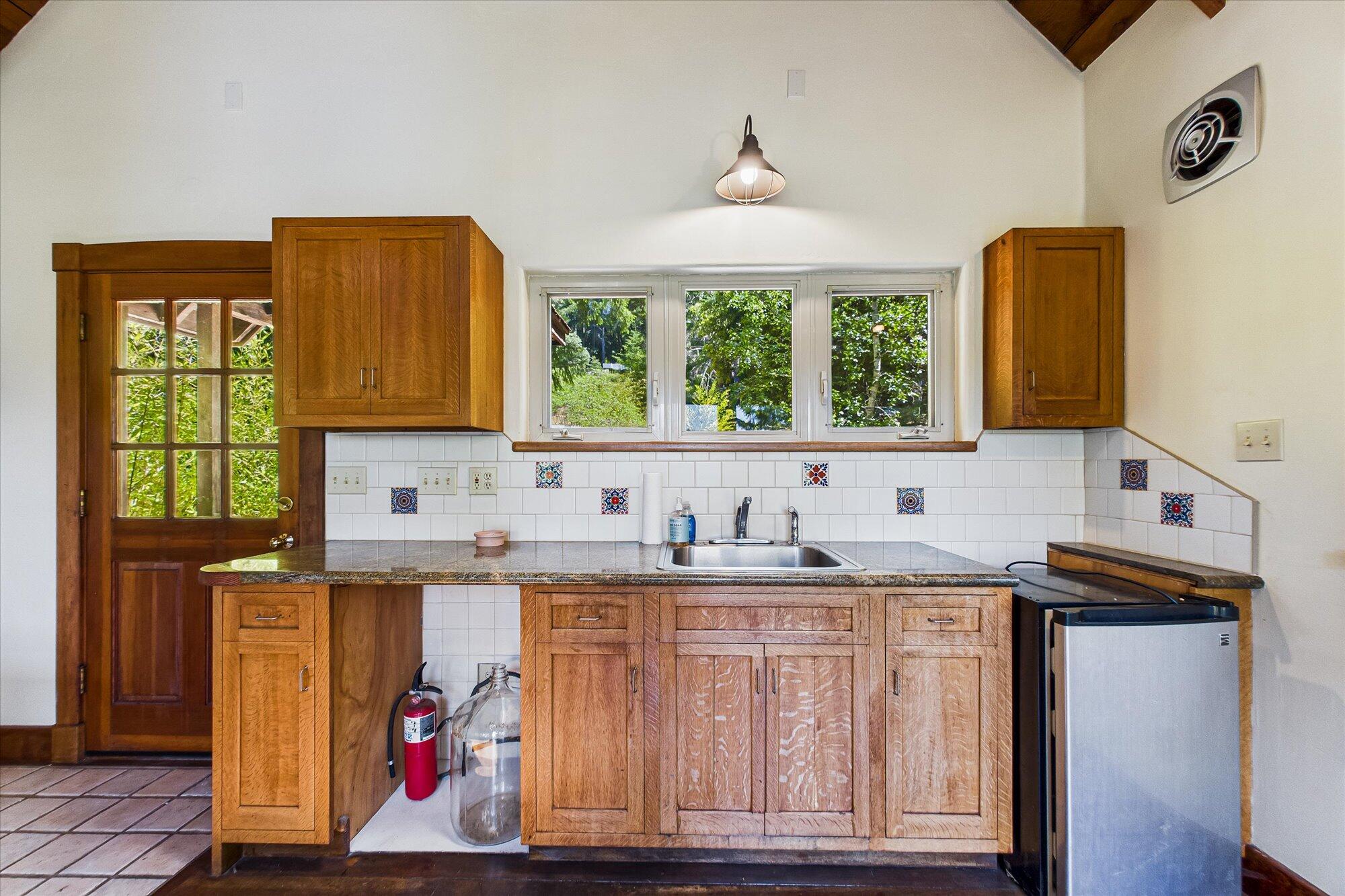 3551 Lower Thomas Road