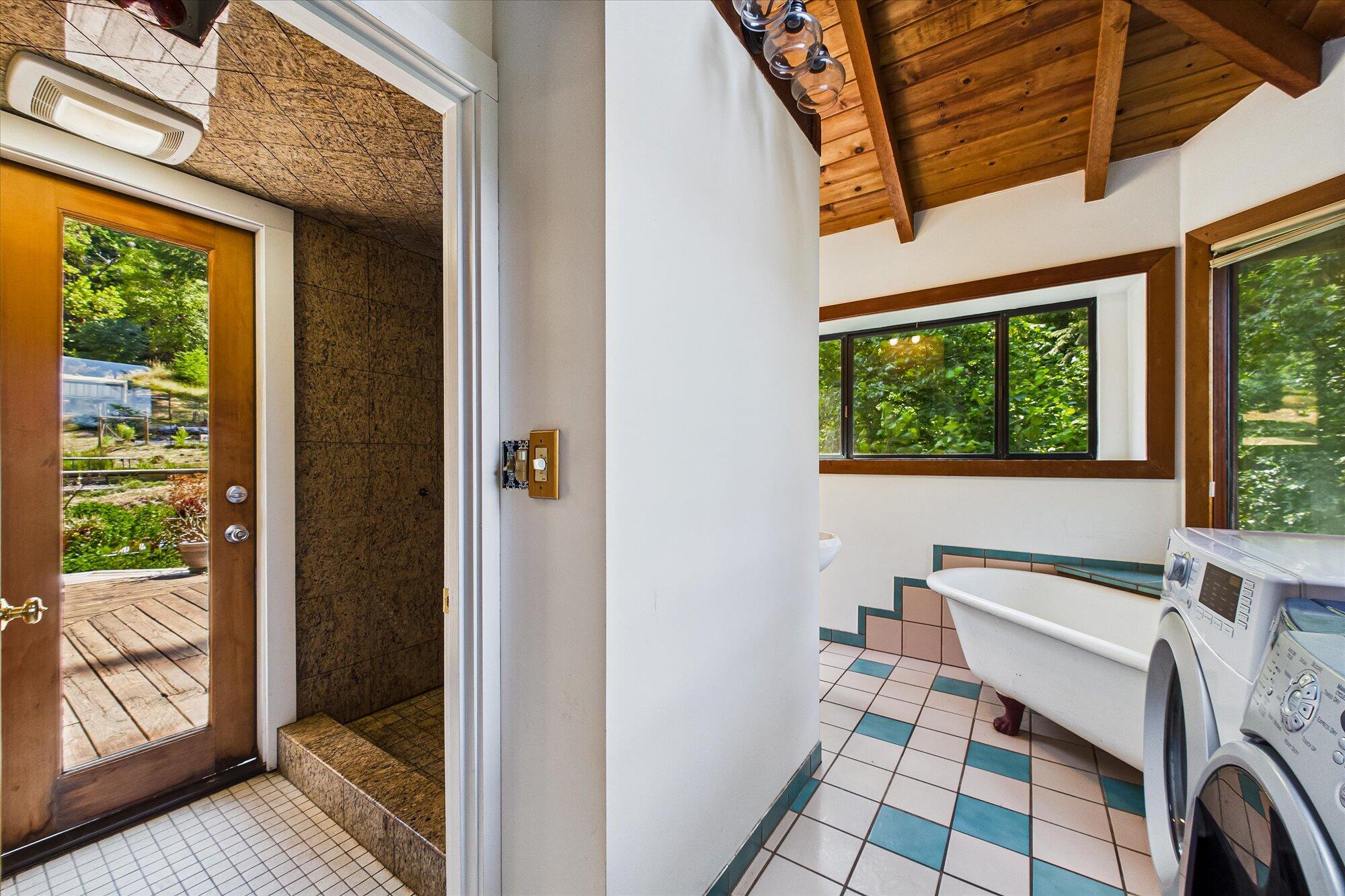 3551 Lower Thomas Road