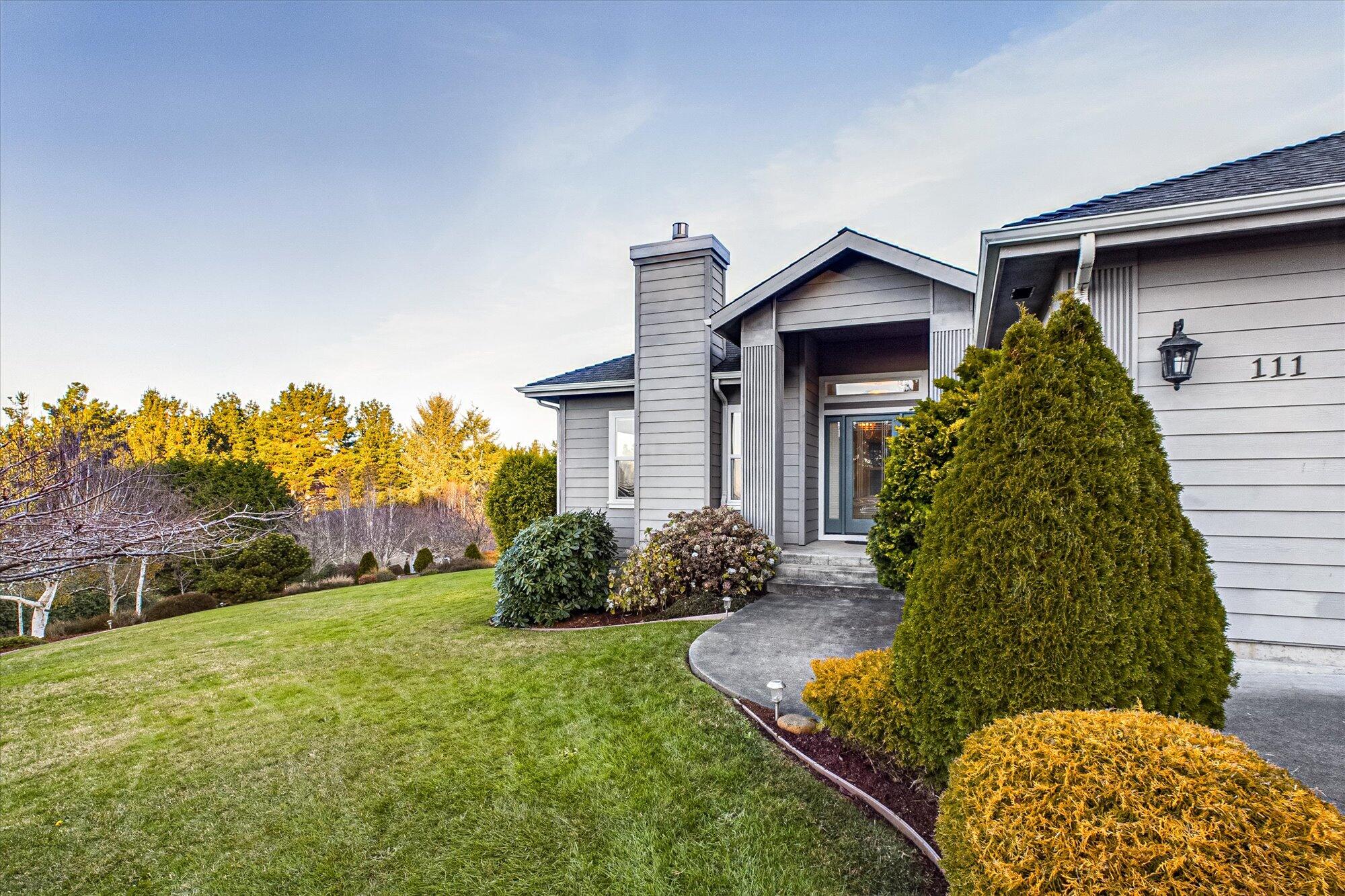 111 Evergreen Lane