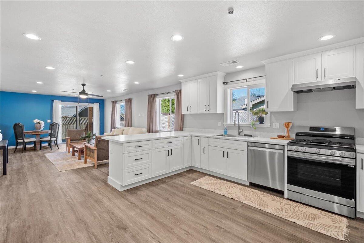 5020 Rohnerville Road