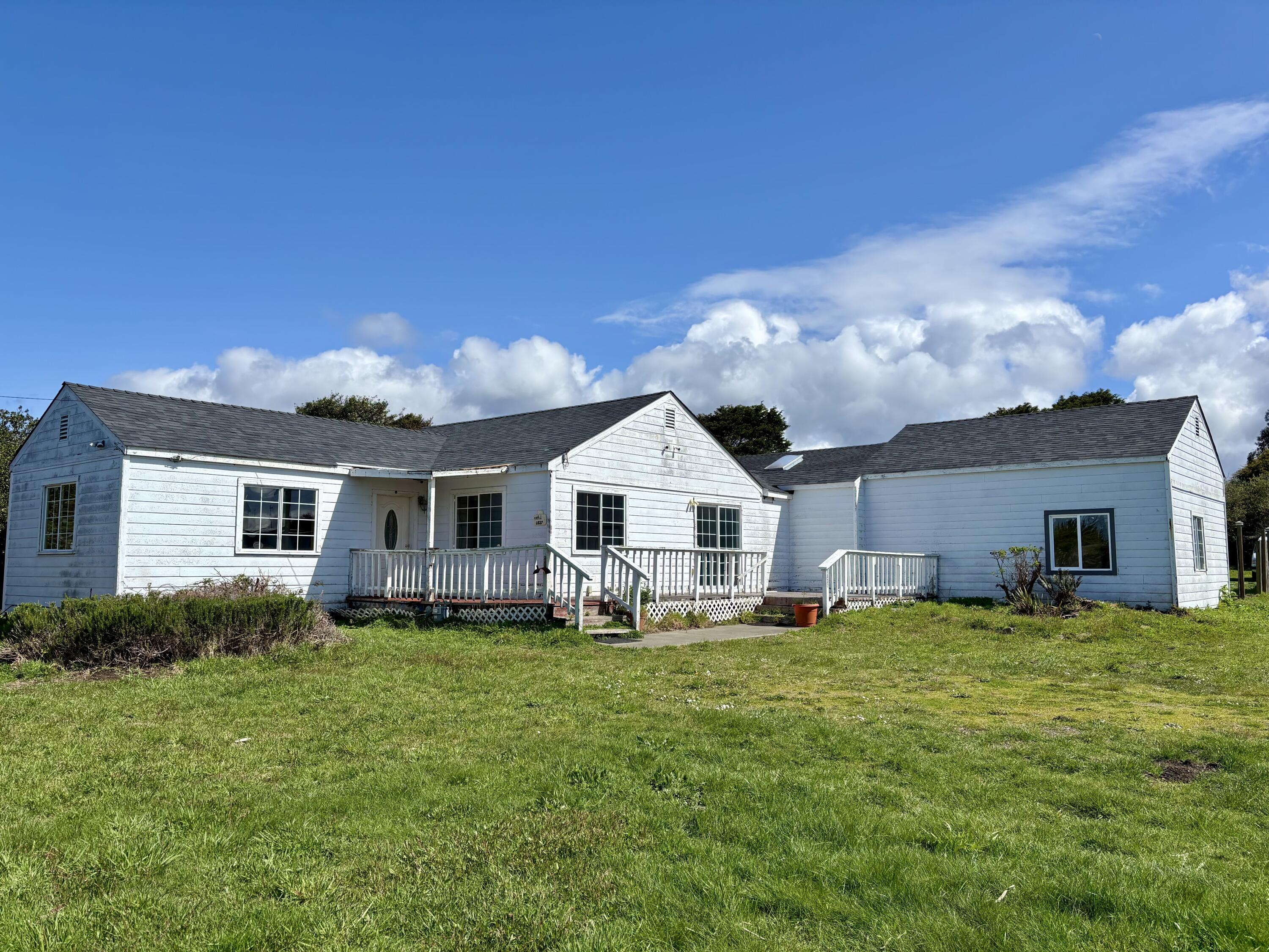 1637 Ocean Drive, McKinleyville