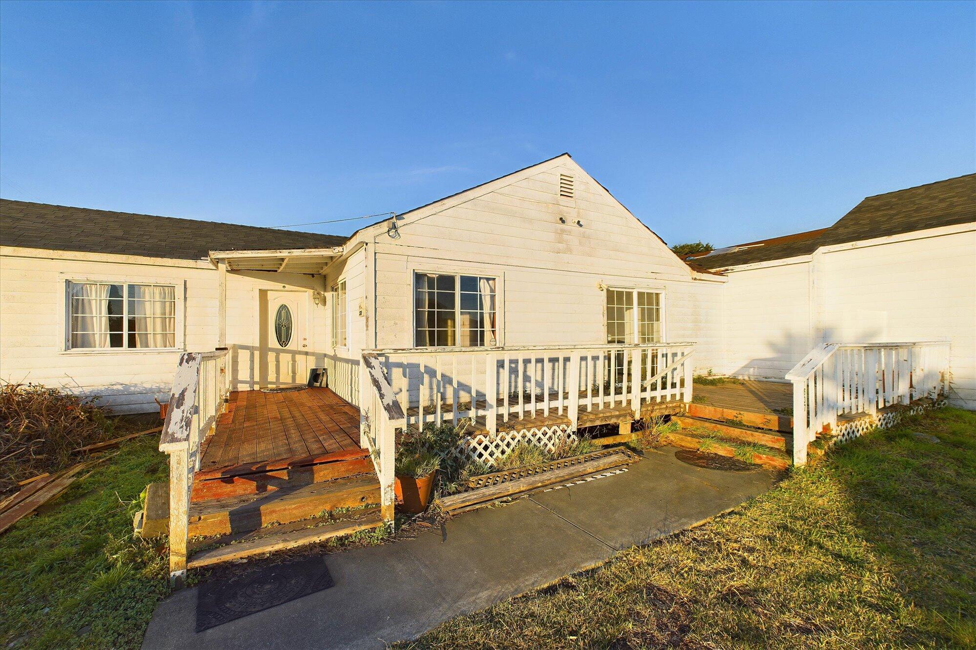 1637 Ocean Drive, McKinleyville