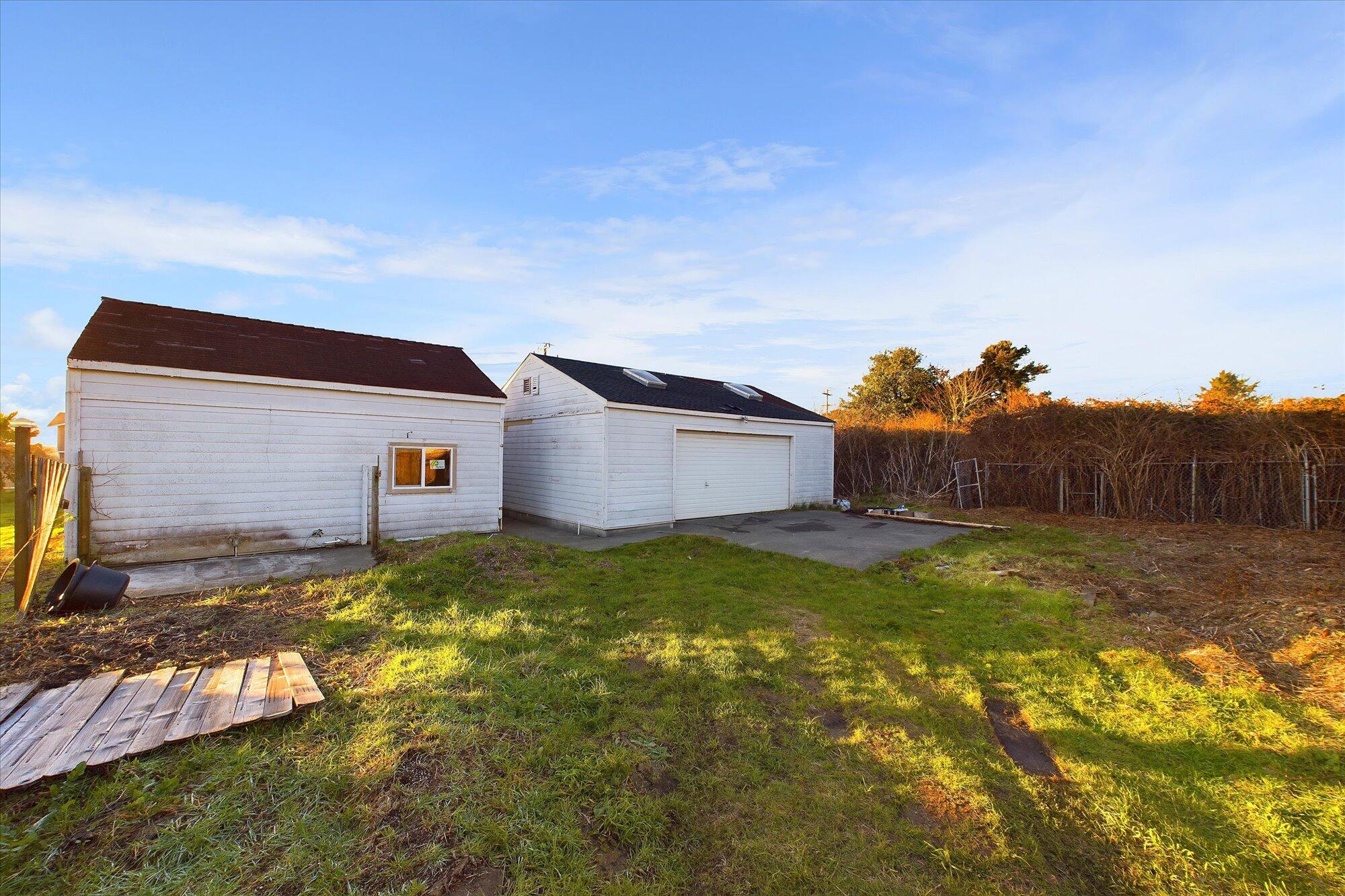 1637 Ocean Drive, McKinleyville