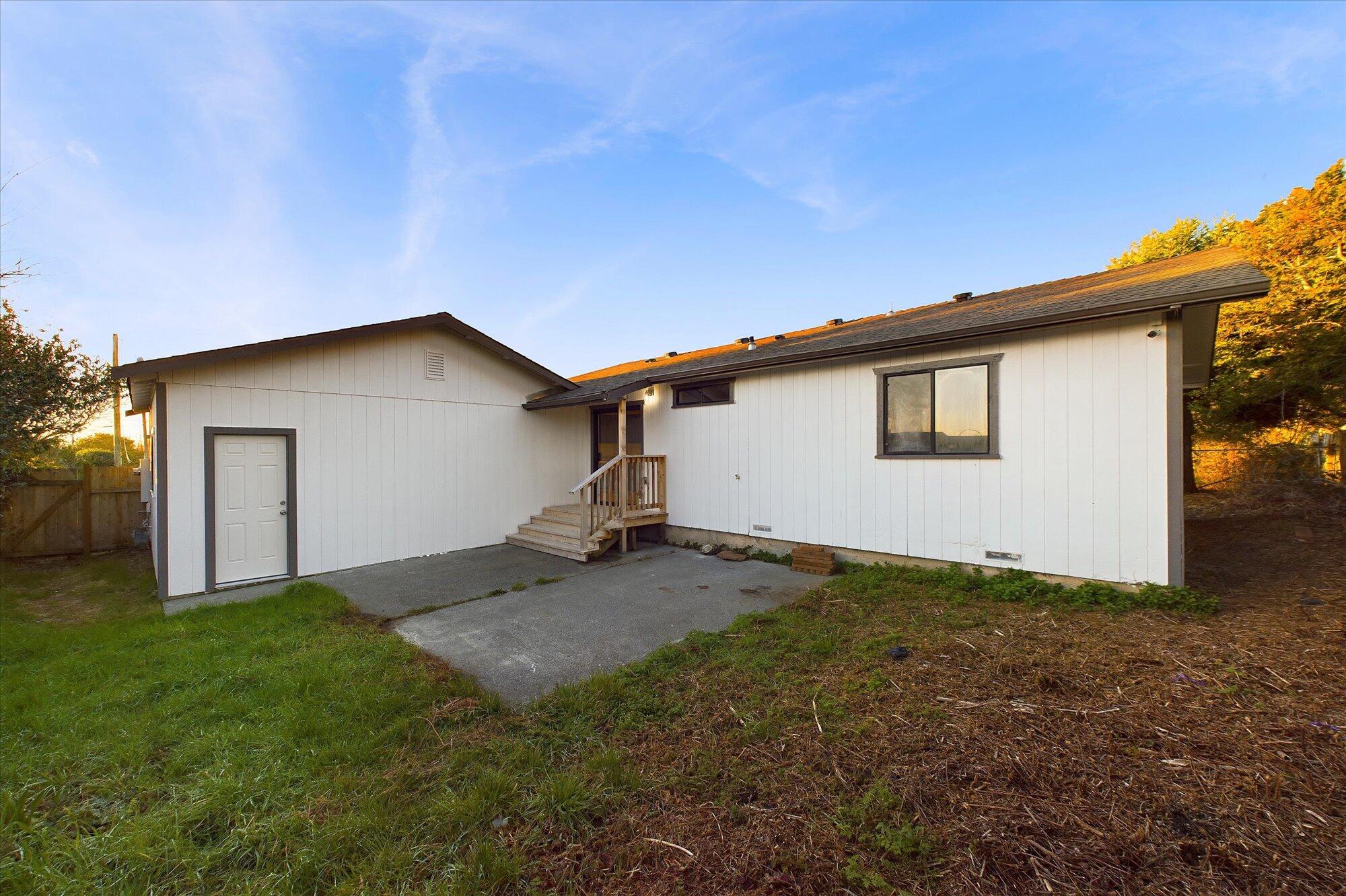 1637 Ocean Drive, McKinleyville