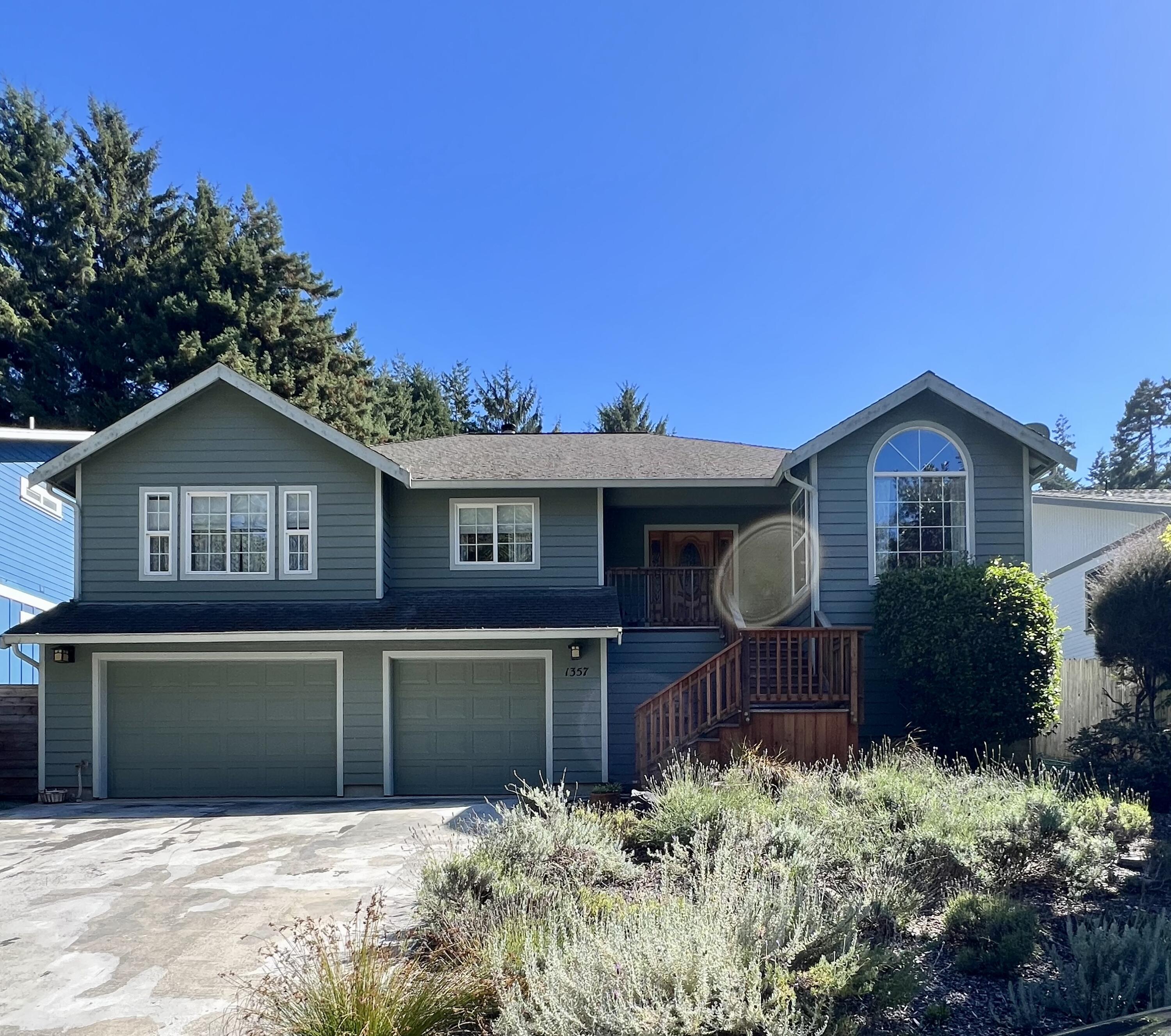 1357 Brady Court, McKinleyville