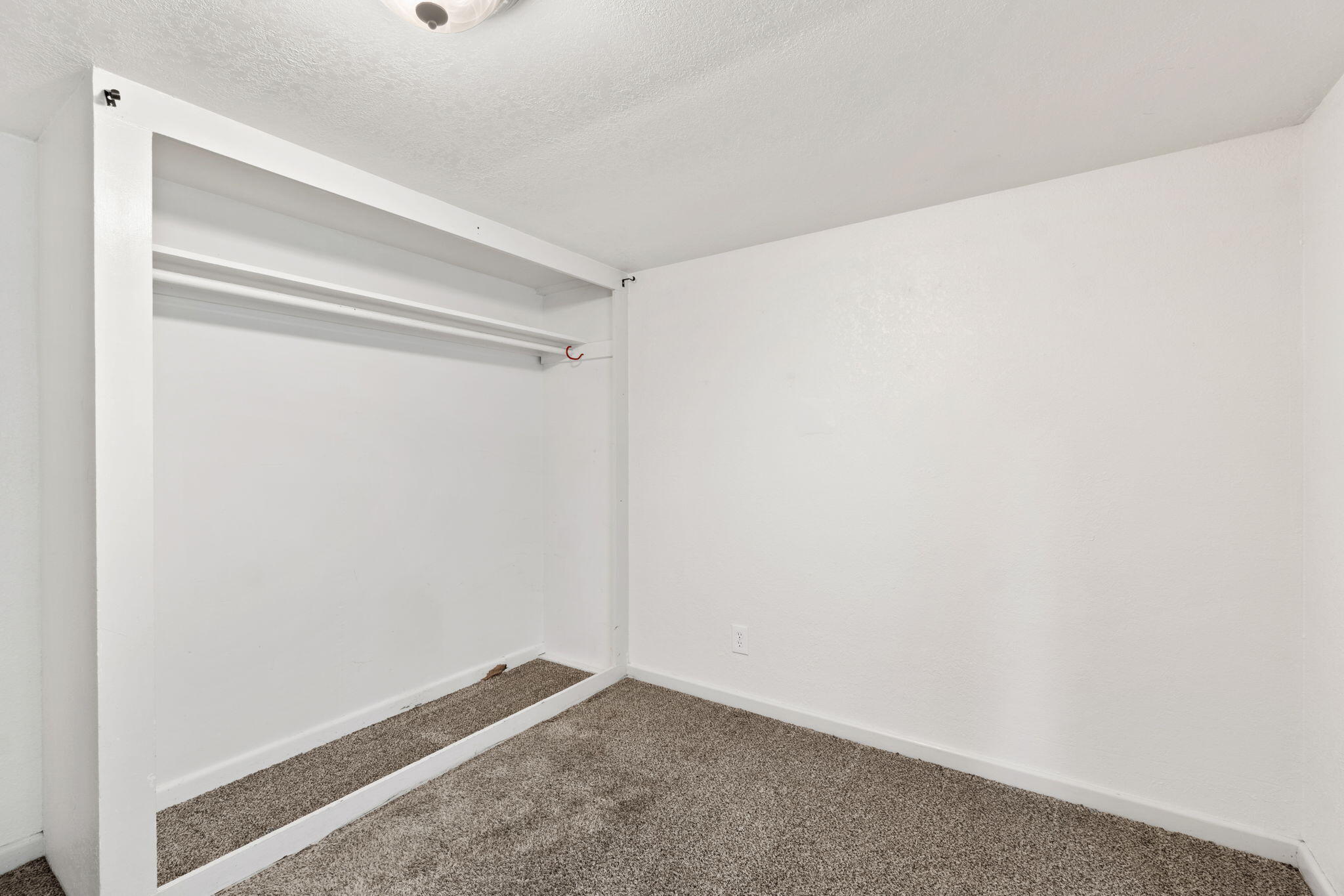 4418 Mitchell Road