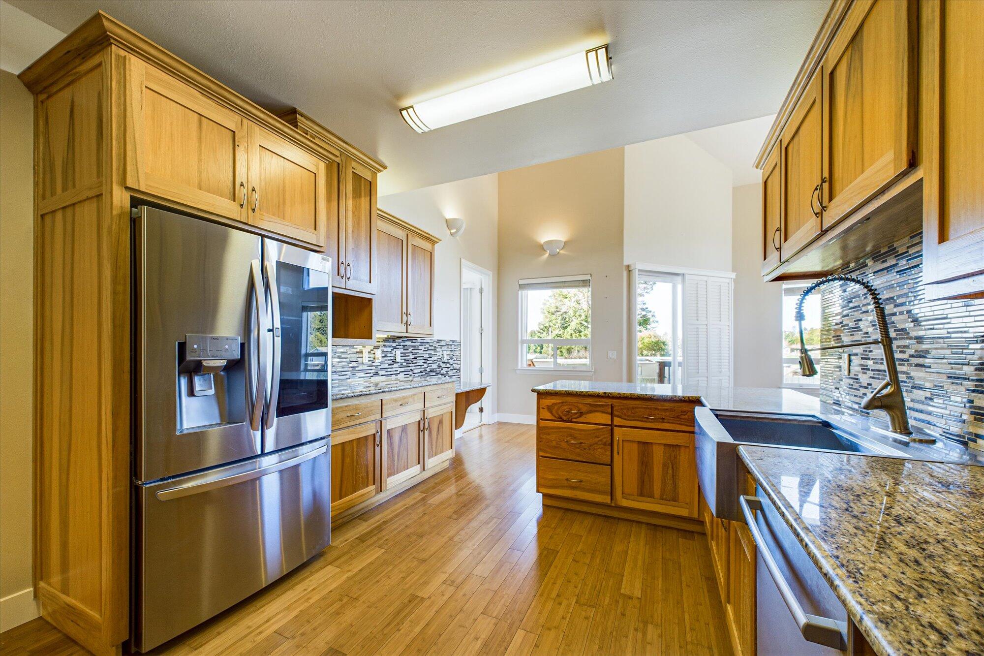 1665 Kristin Way, McKinleyville