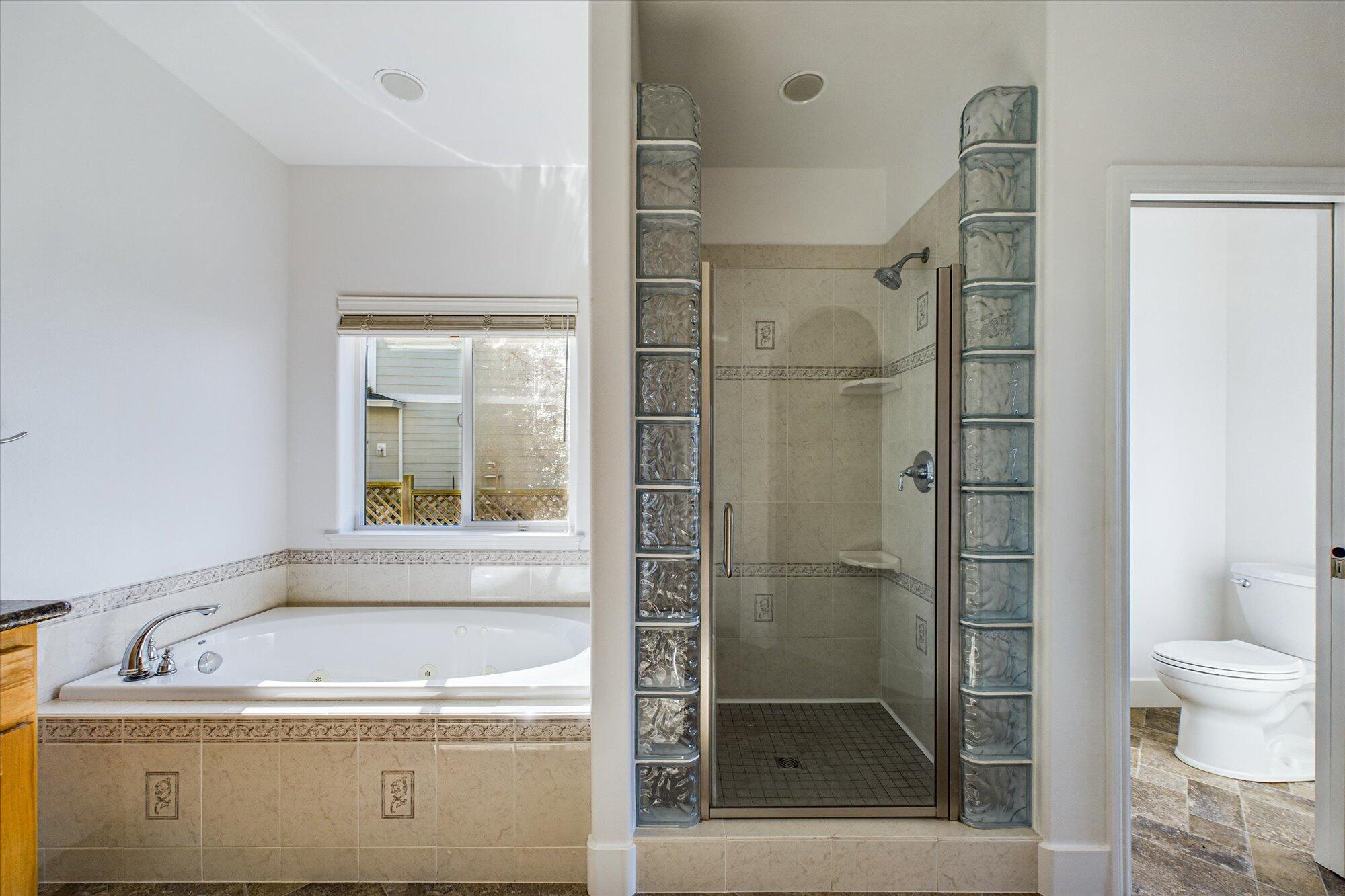 1665 Kristin Way, McKinleyville