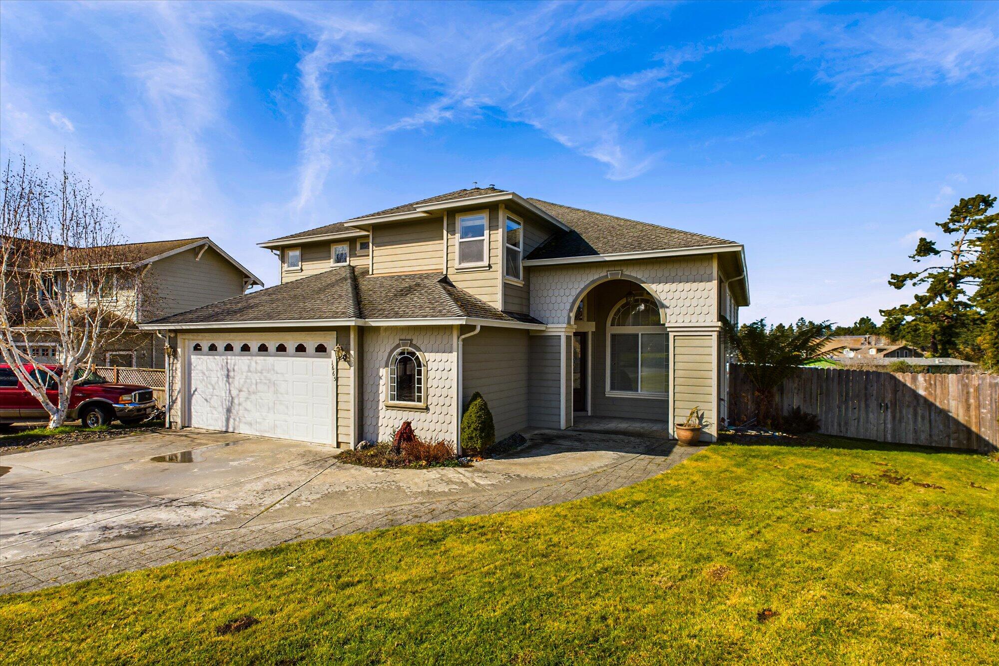 1665 Kristin Way, McKinleyville