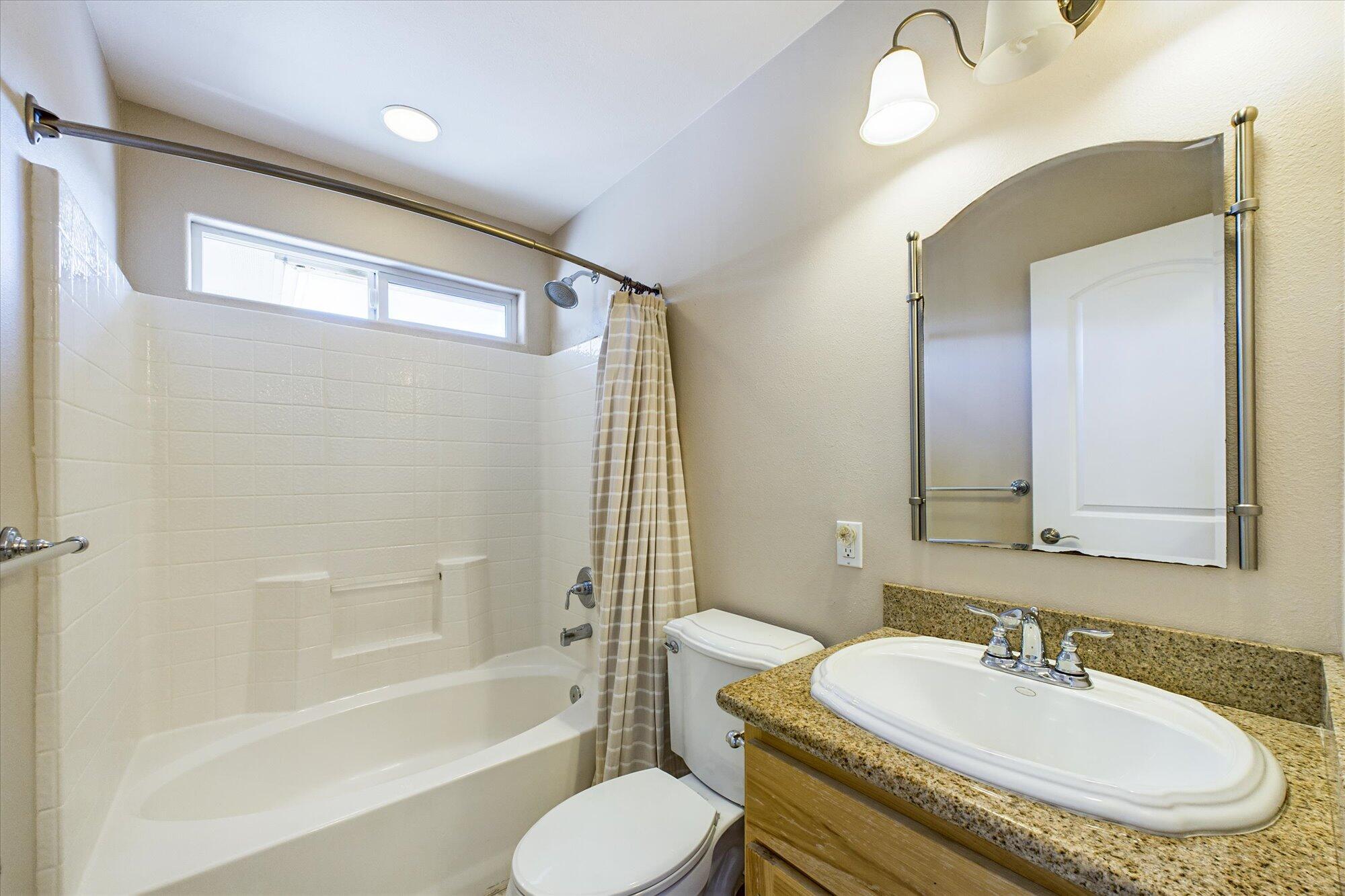 1665 Kristin Way, McKinleyville