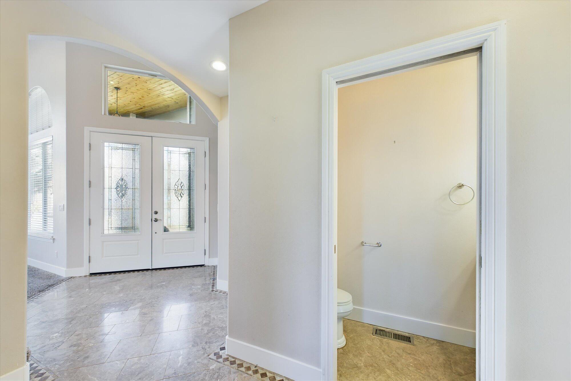 1665 Kristin Way, McKinleyville