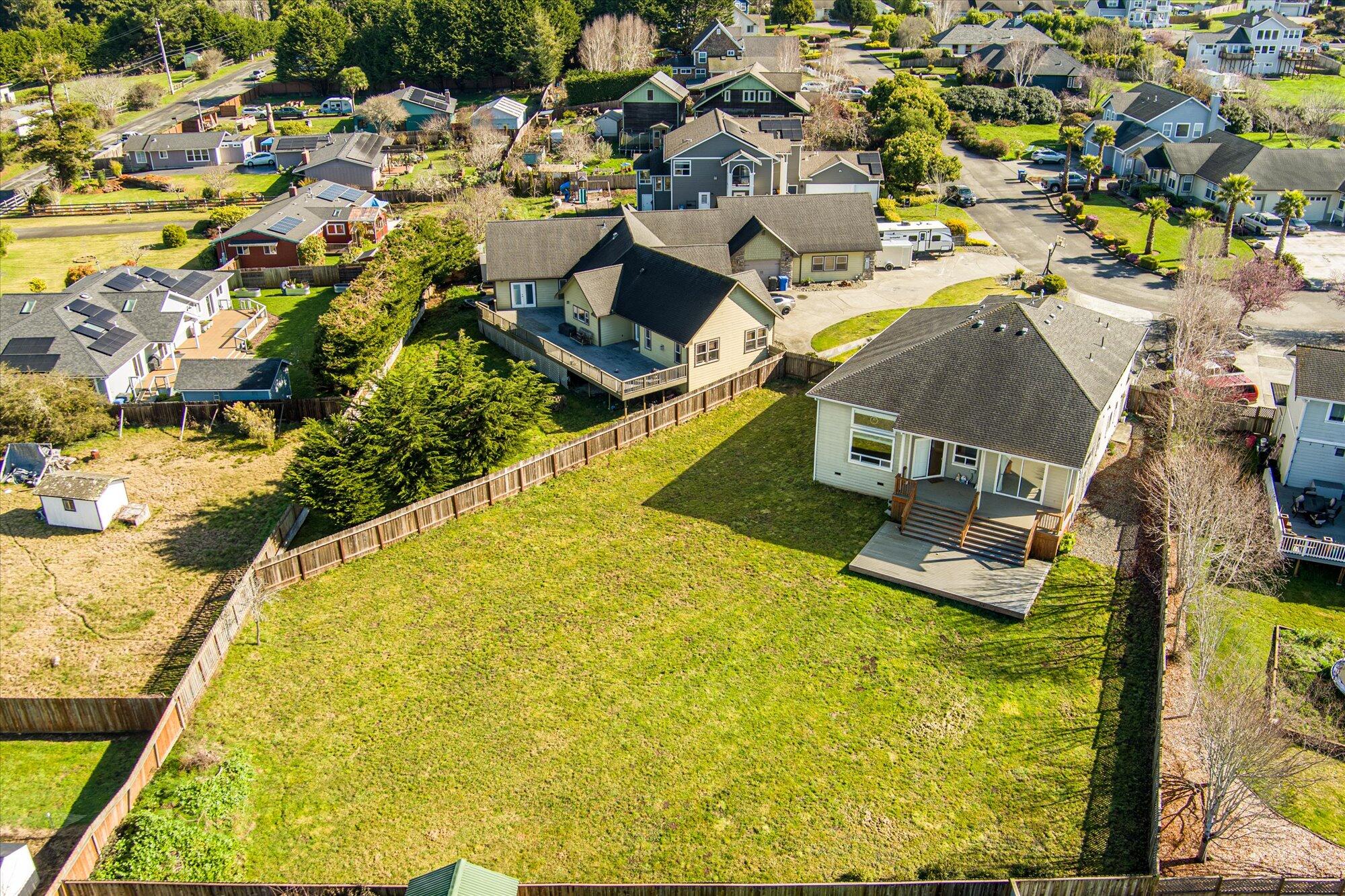 1665 Kristin Way, McKinleyville