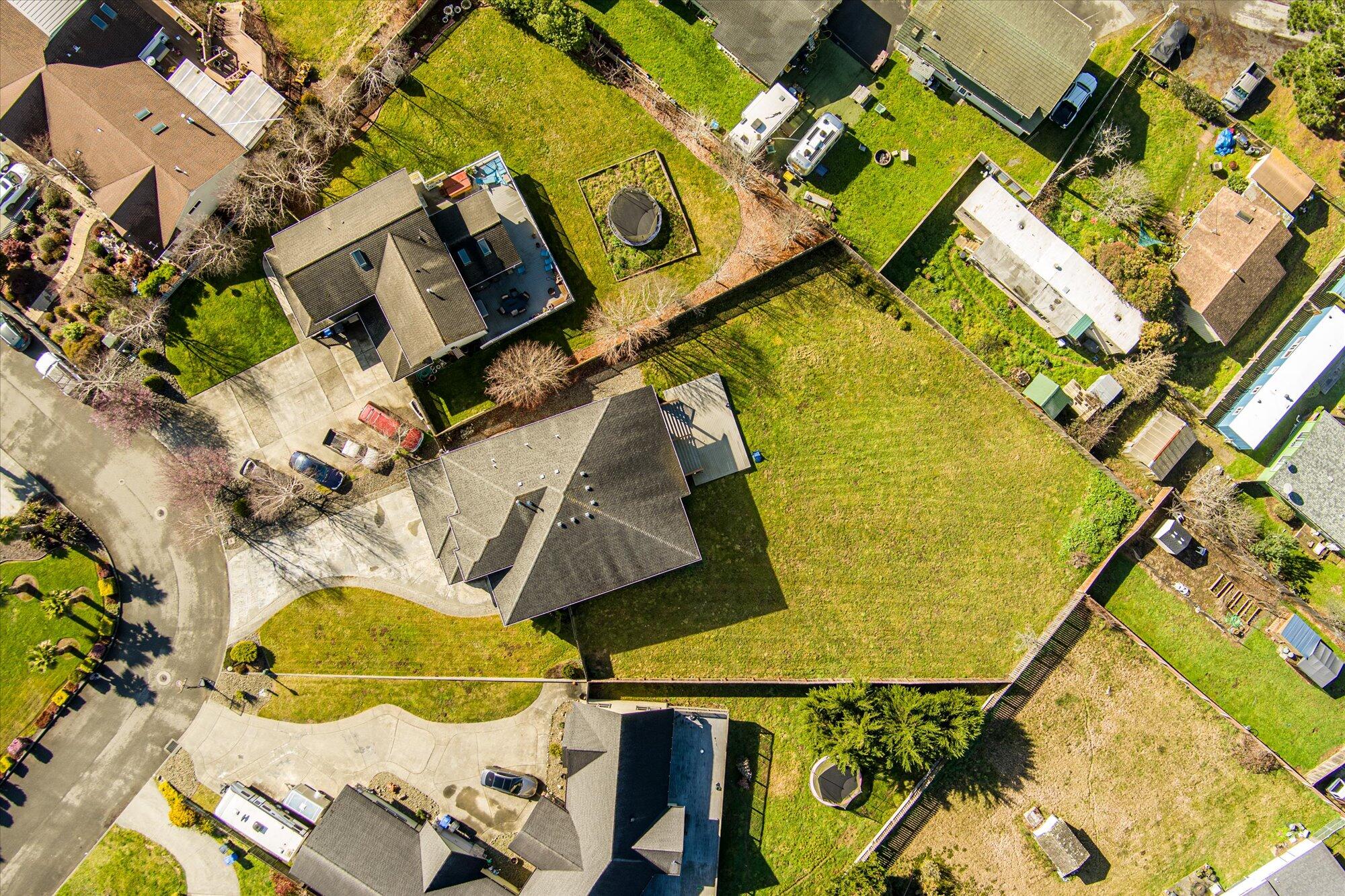 1665 Kristin Way, McKinleyville