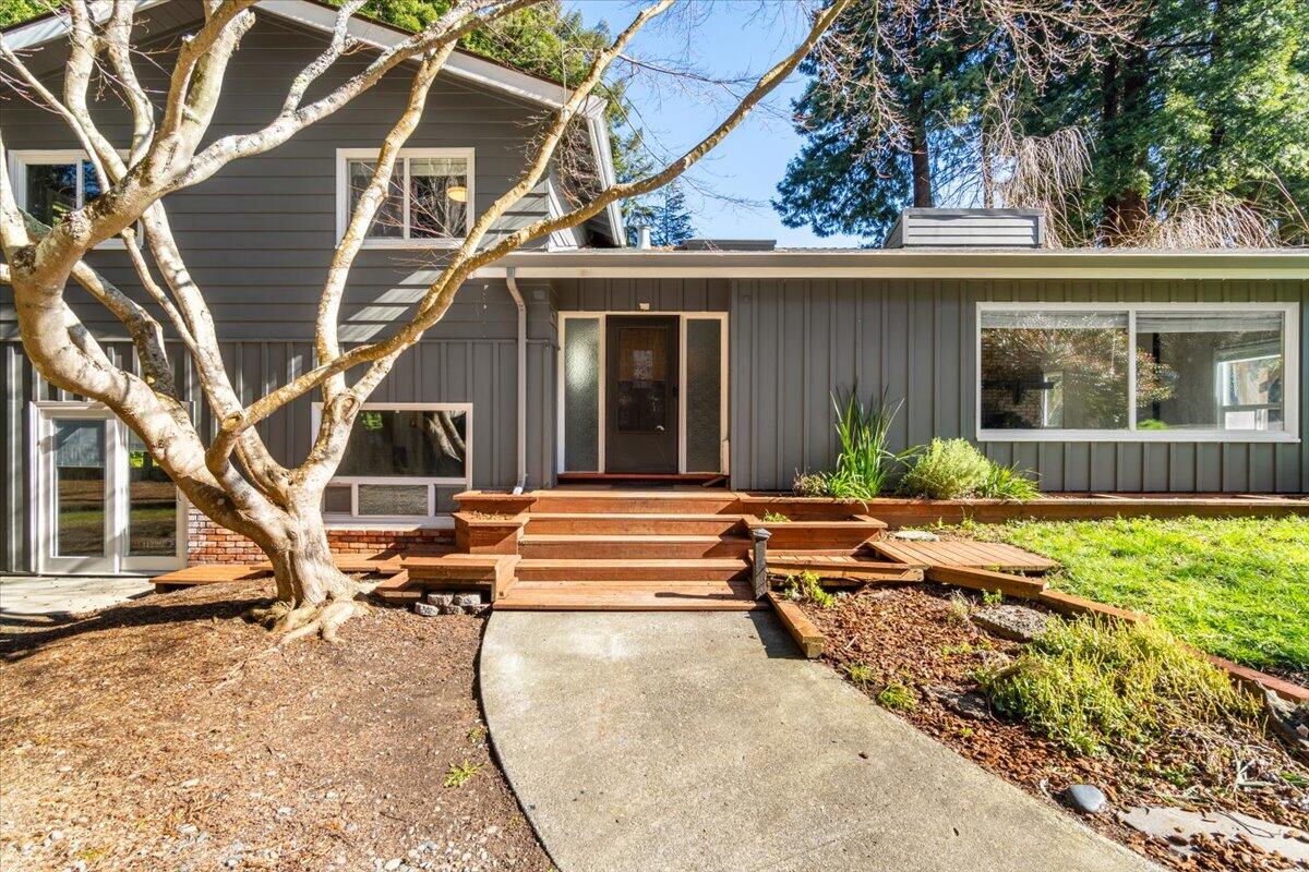 3955 V Street
