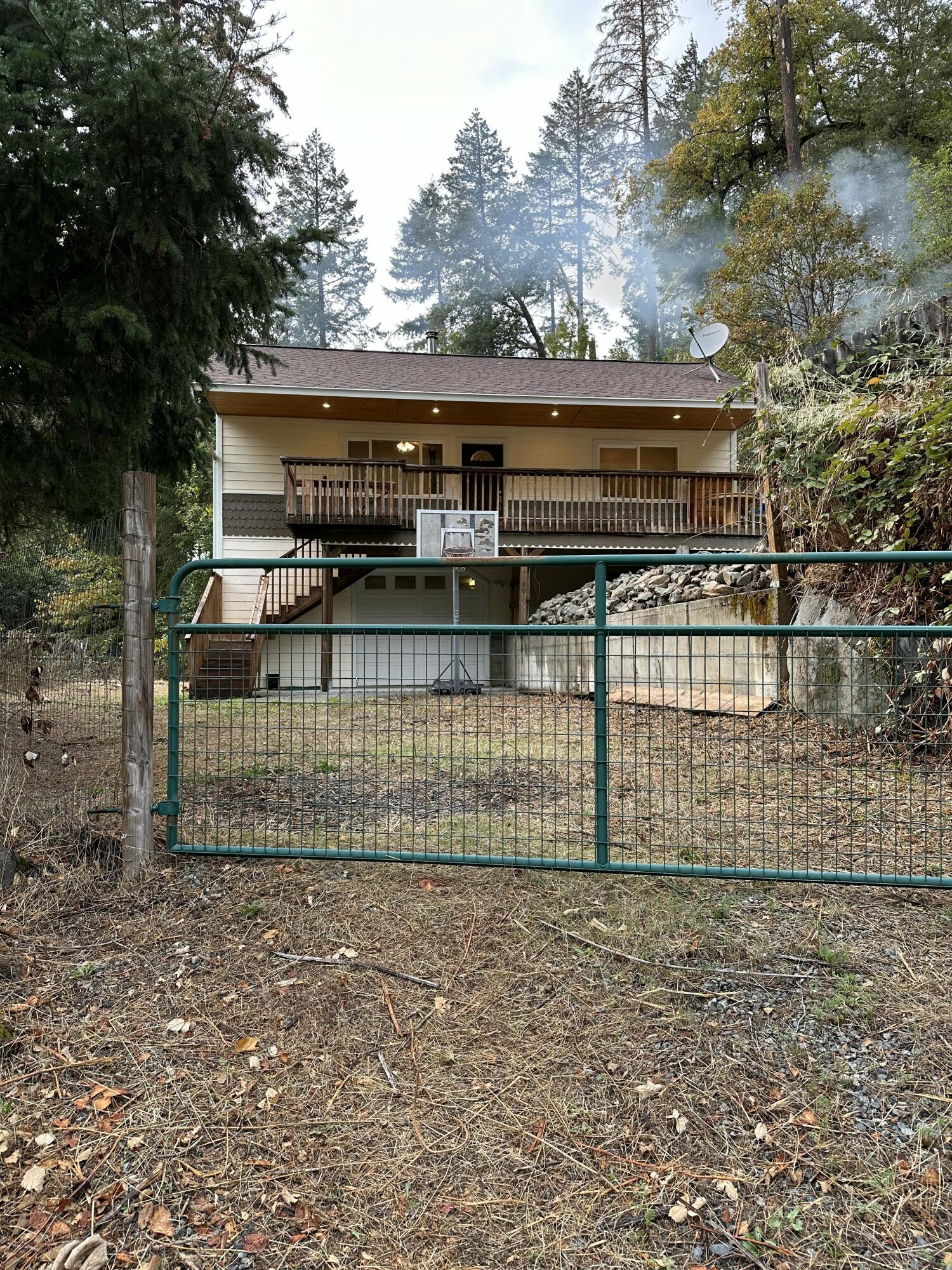 50 Flame Tree Road