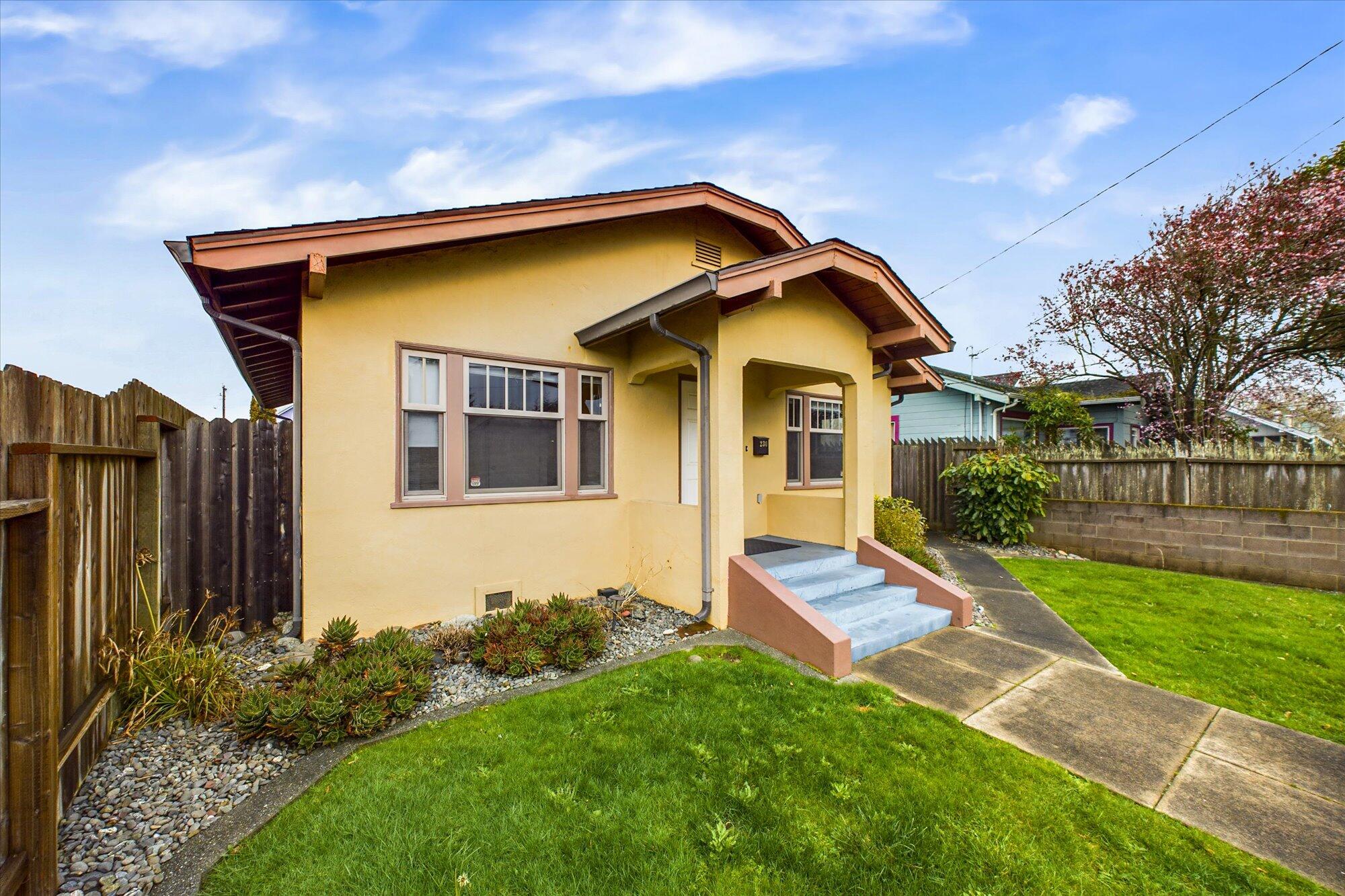 230 W 14th Street