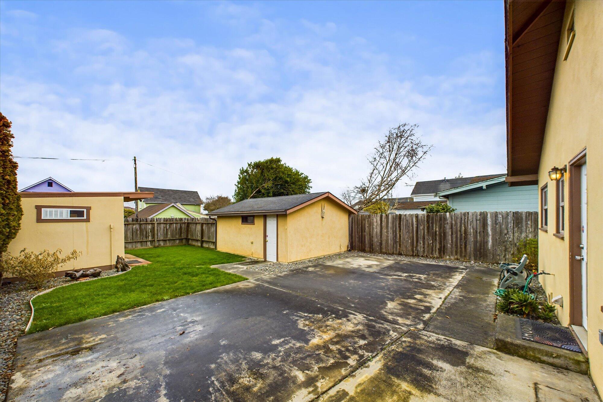 230 W 14th Street