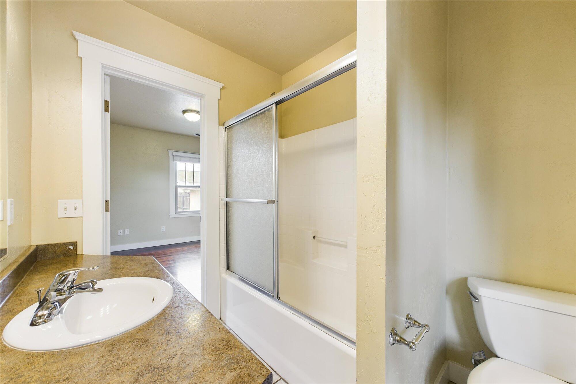 230 W 14th Street