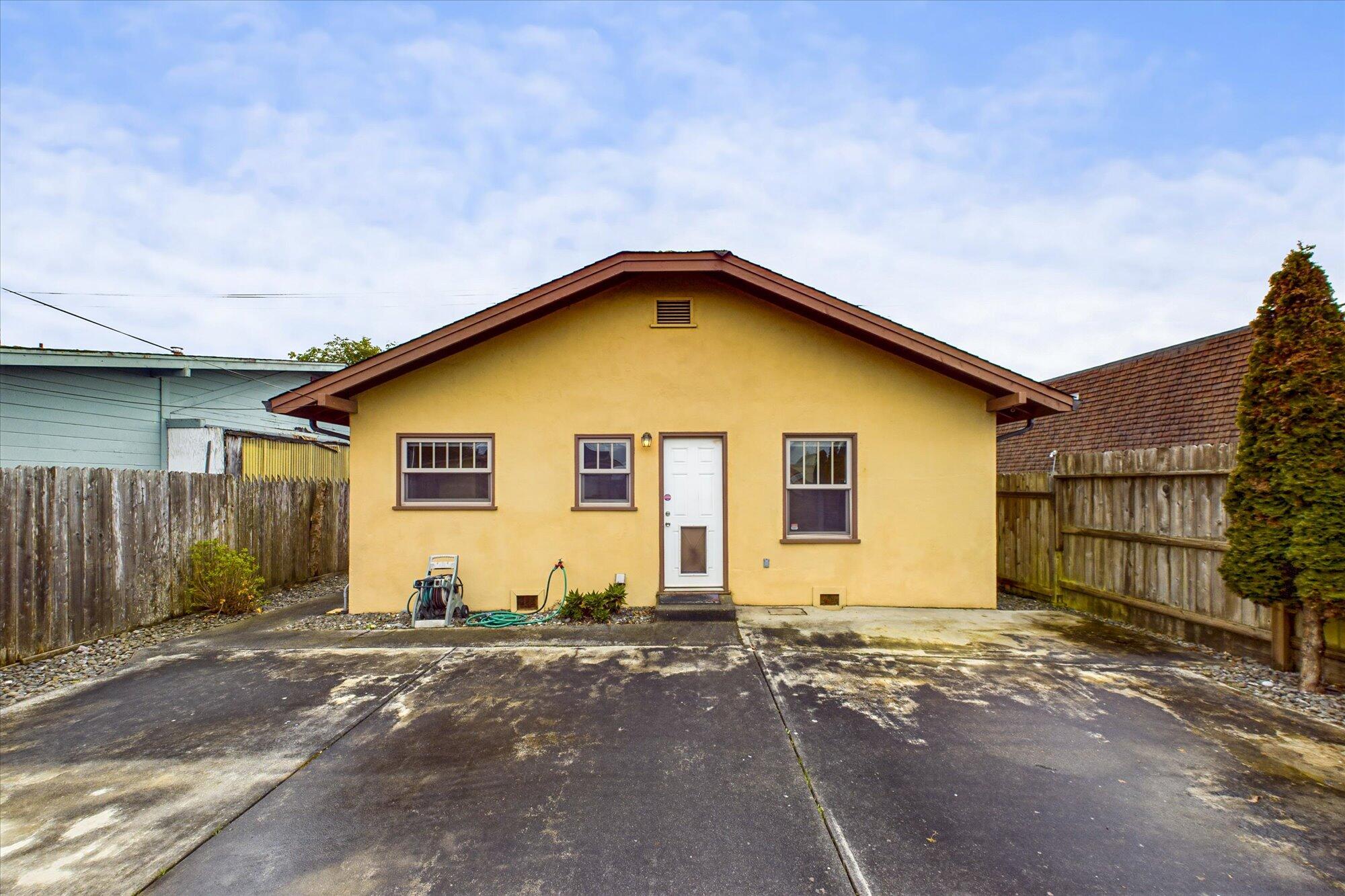 230 W 14th Street
