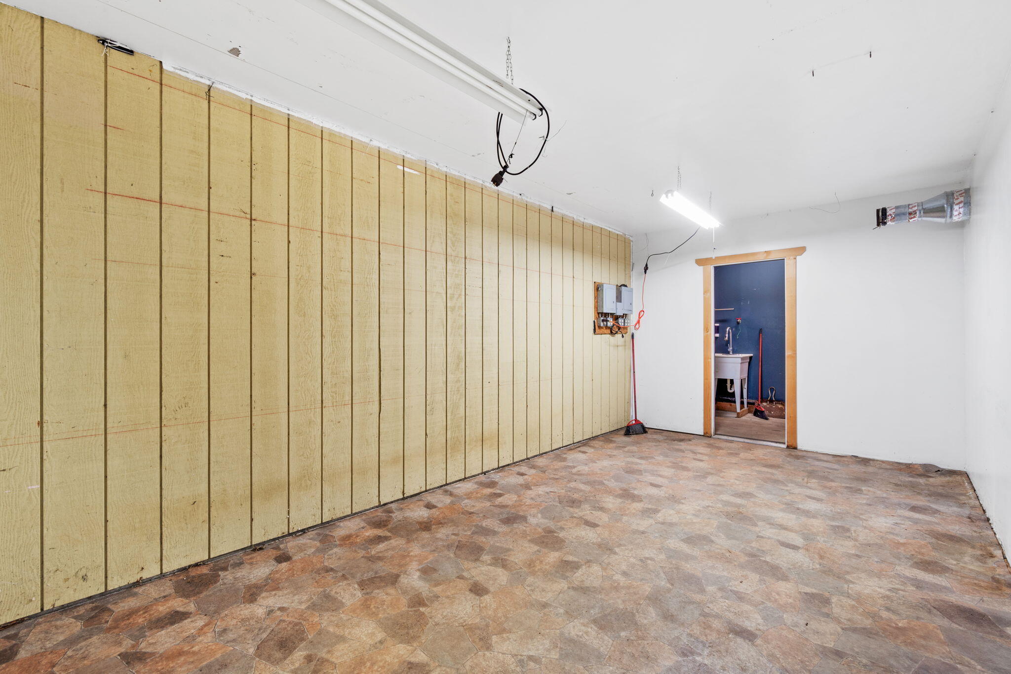 61 Kingston Road