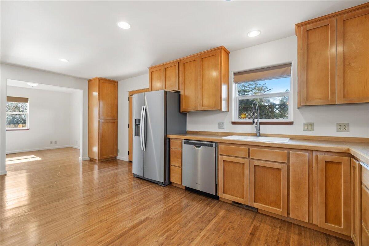 1946 S Gwin Road, McKinleyville