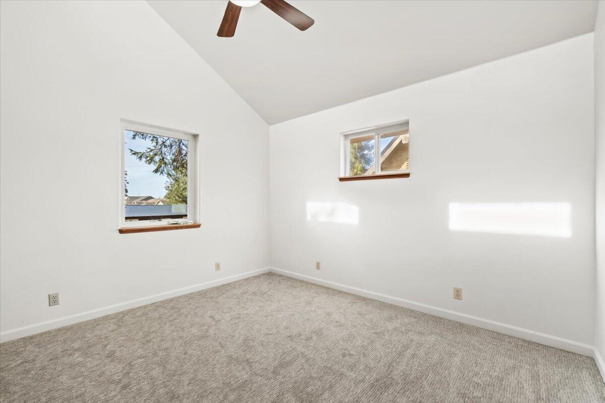 1946 S Gwin Road, McKinleyville