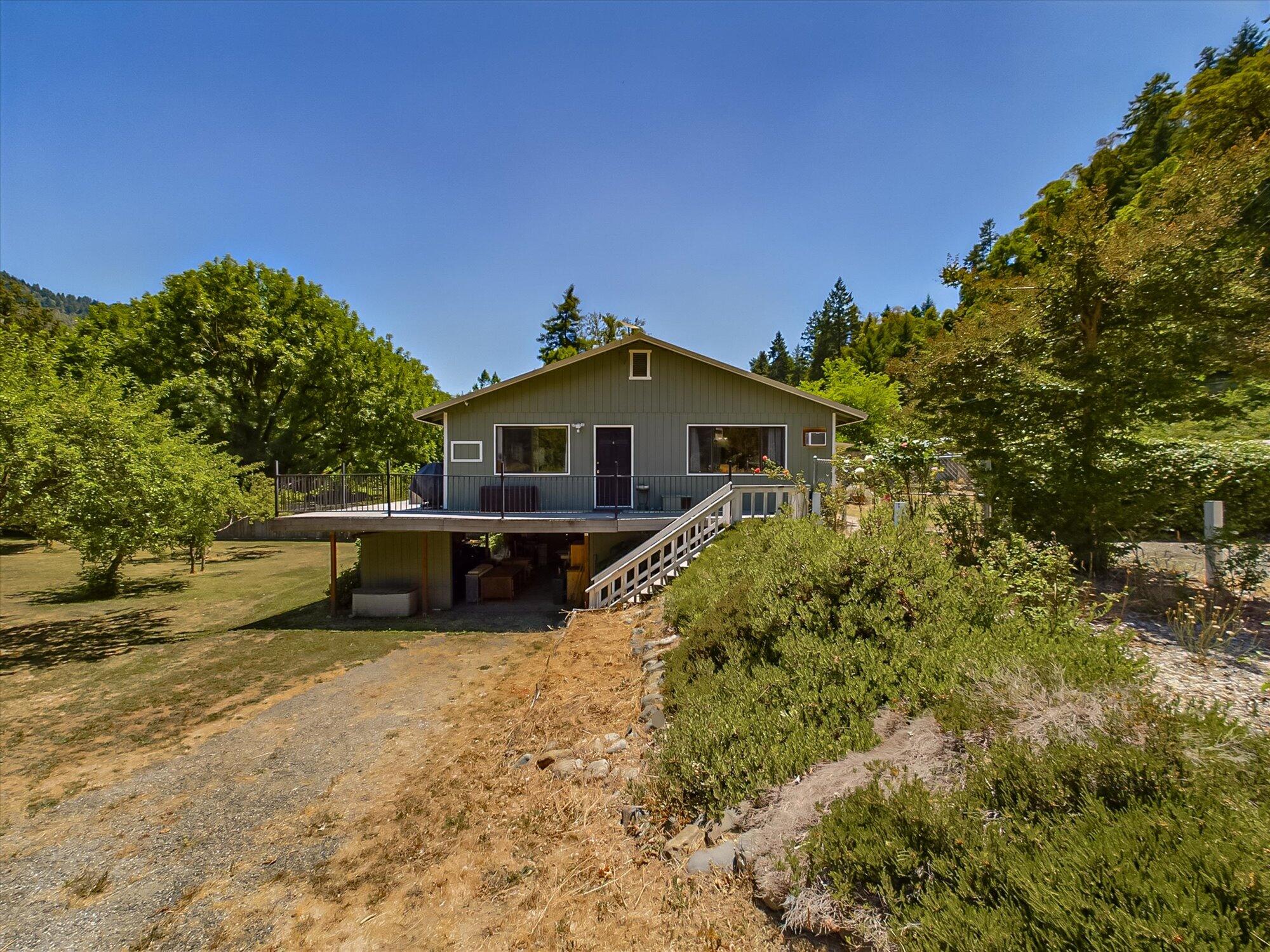 2710 Highway 96