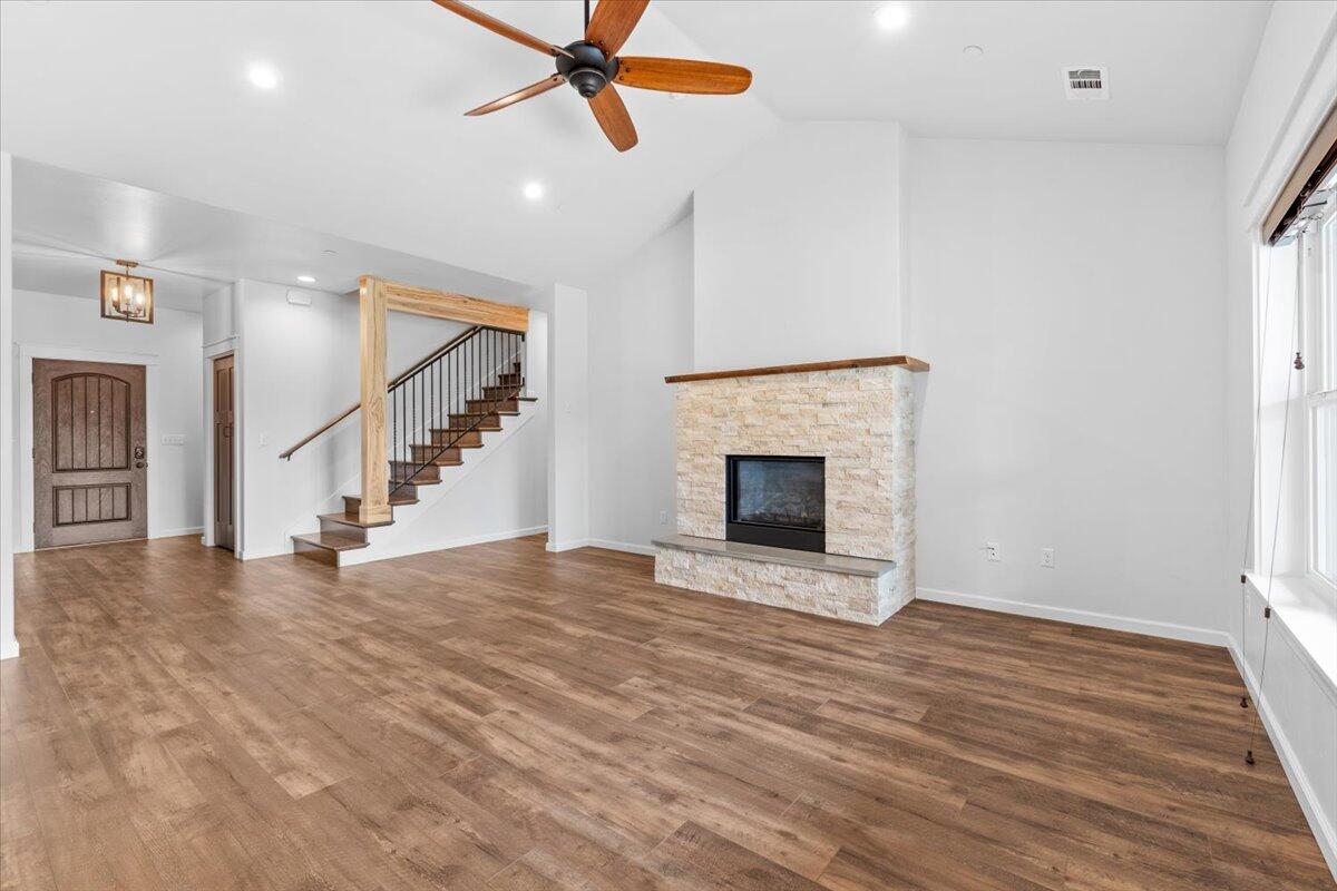 2225 Burns Drive
