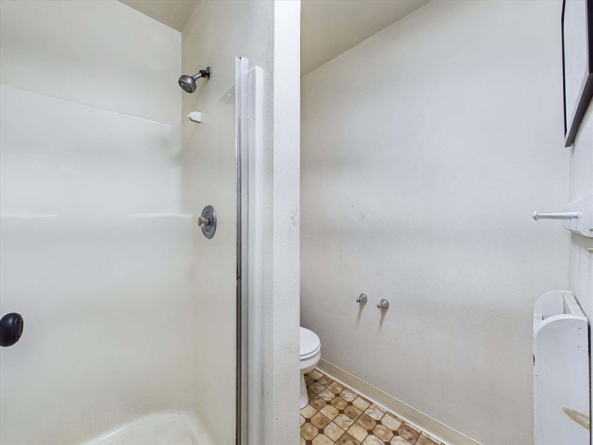654 Forest View Drive