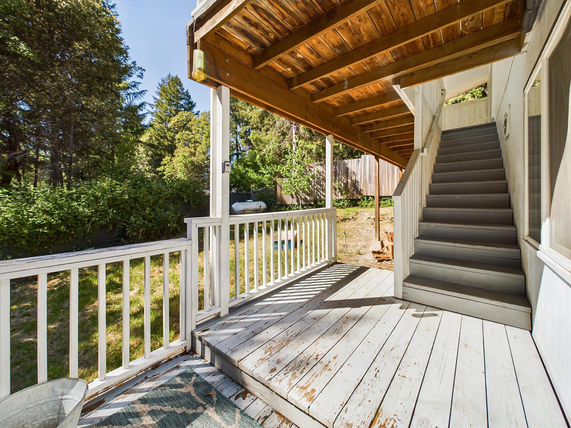 654 Forest View Drive