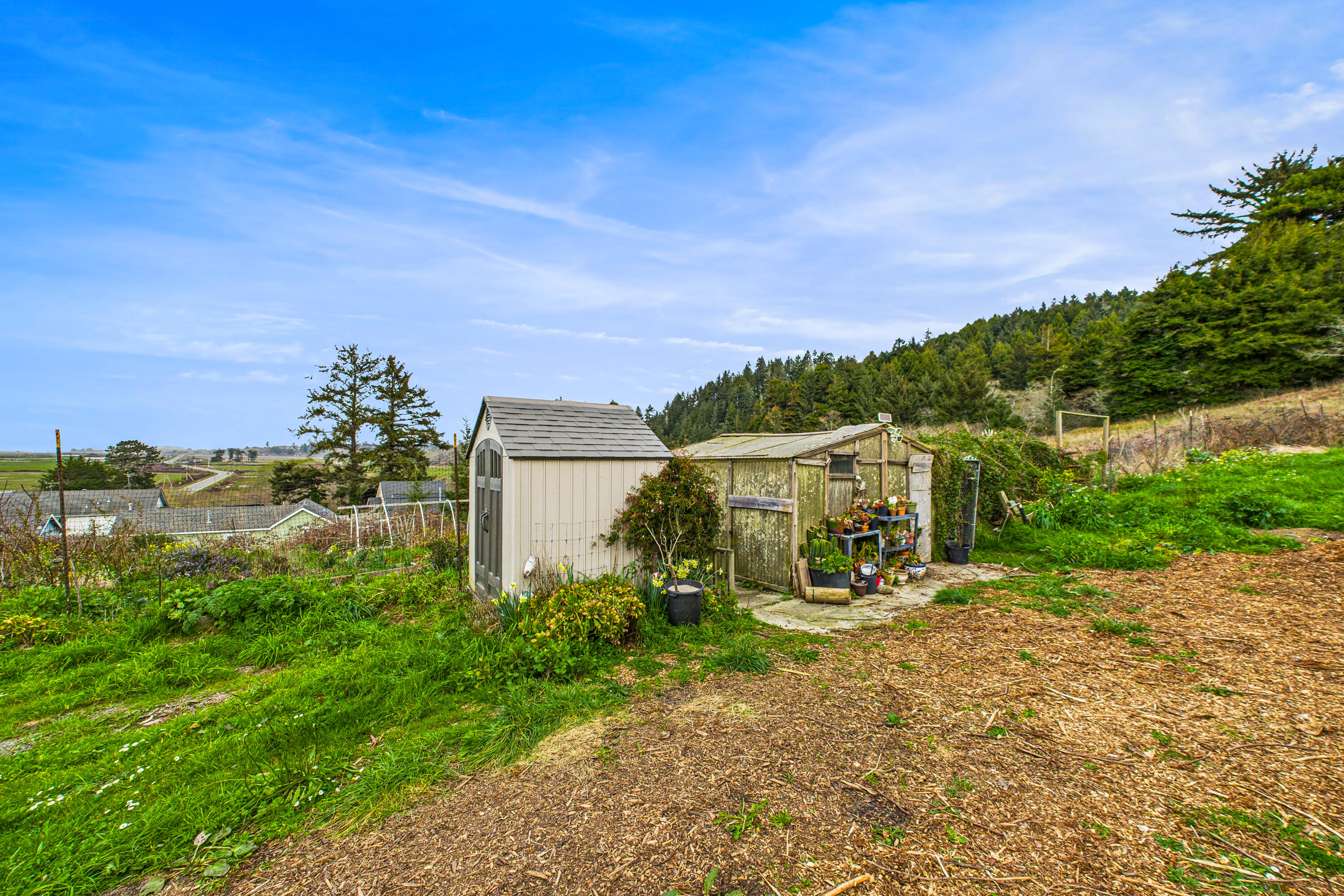 5863 Elk River Road