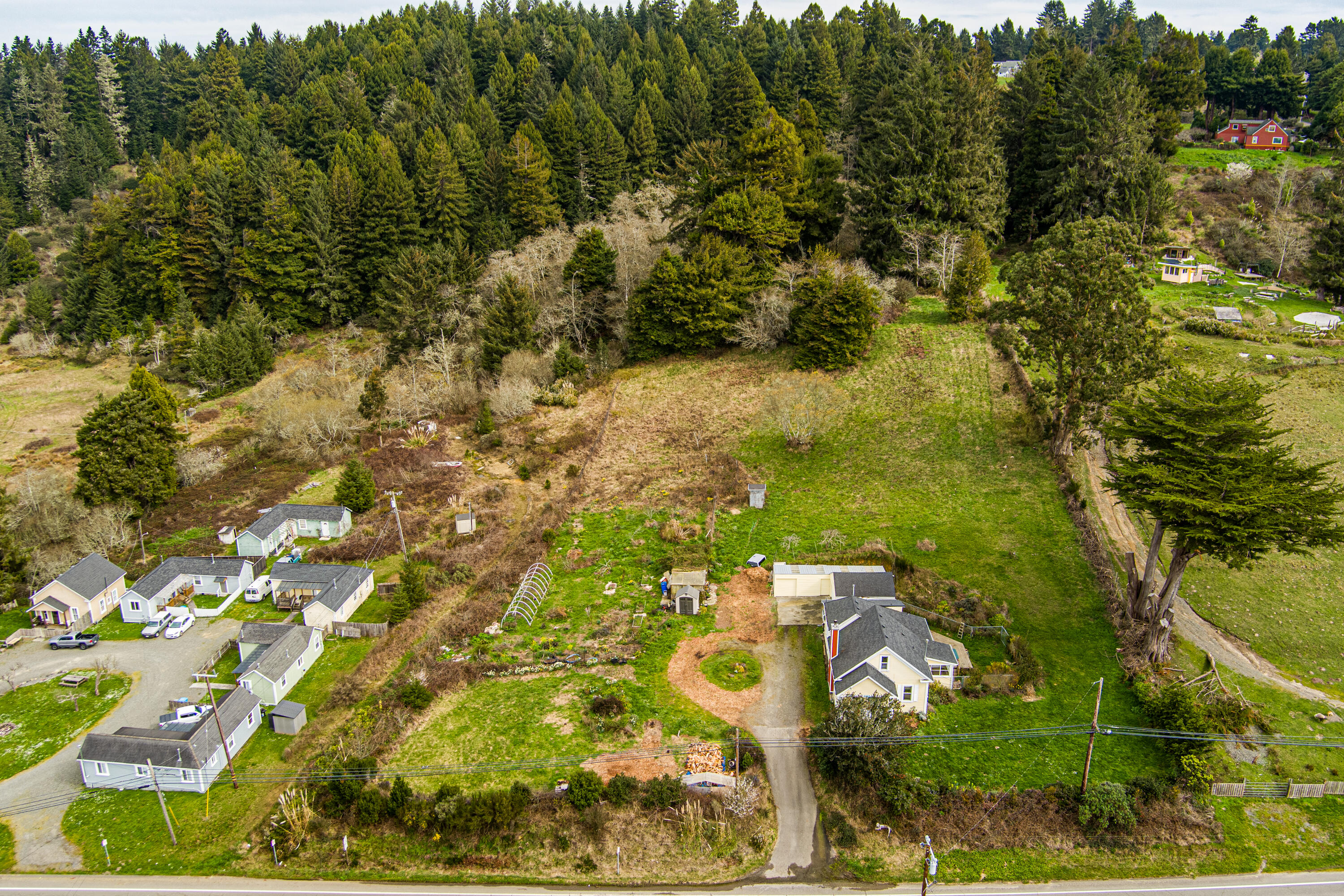 5863 Elk River Road