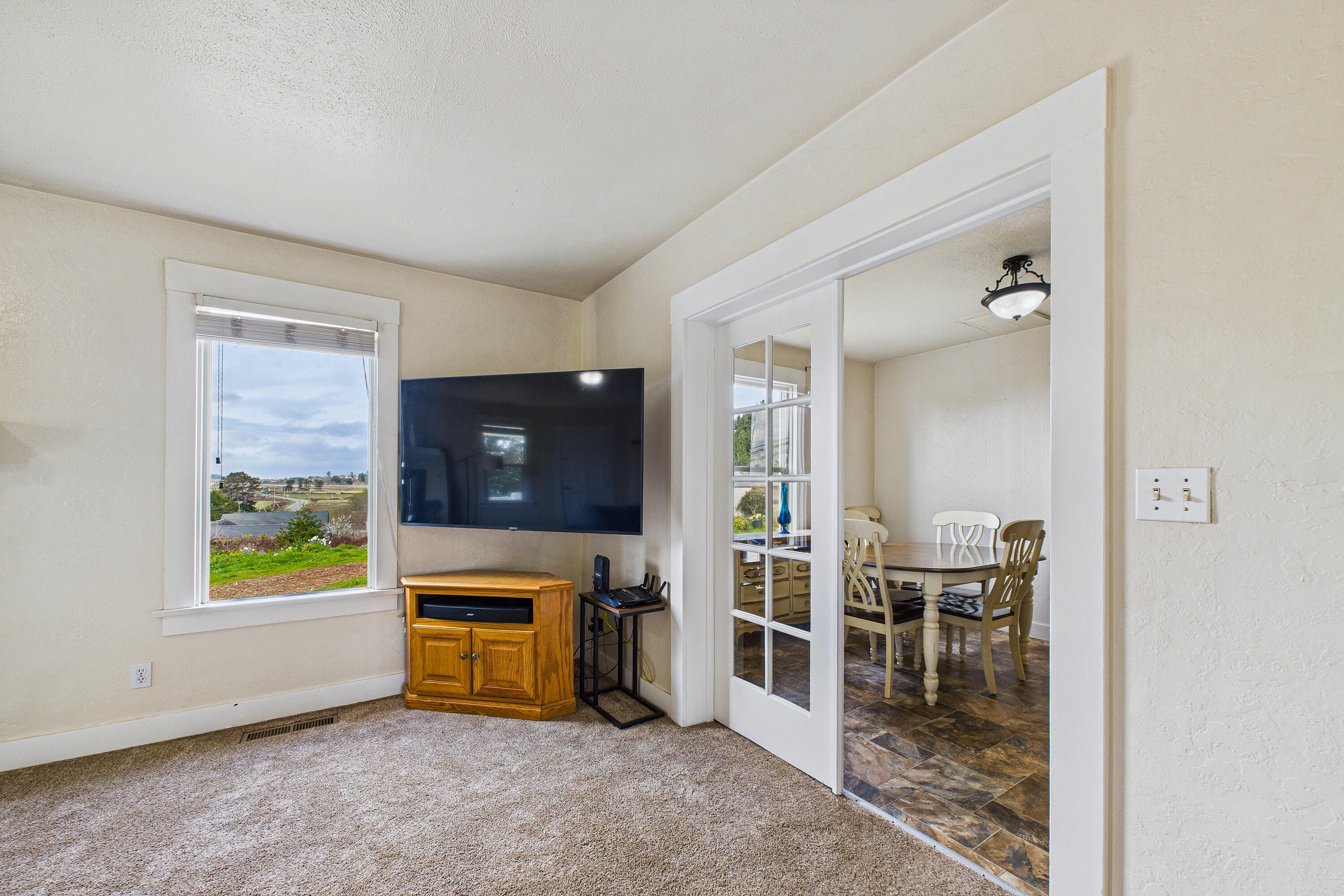 5863 Elk River Road